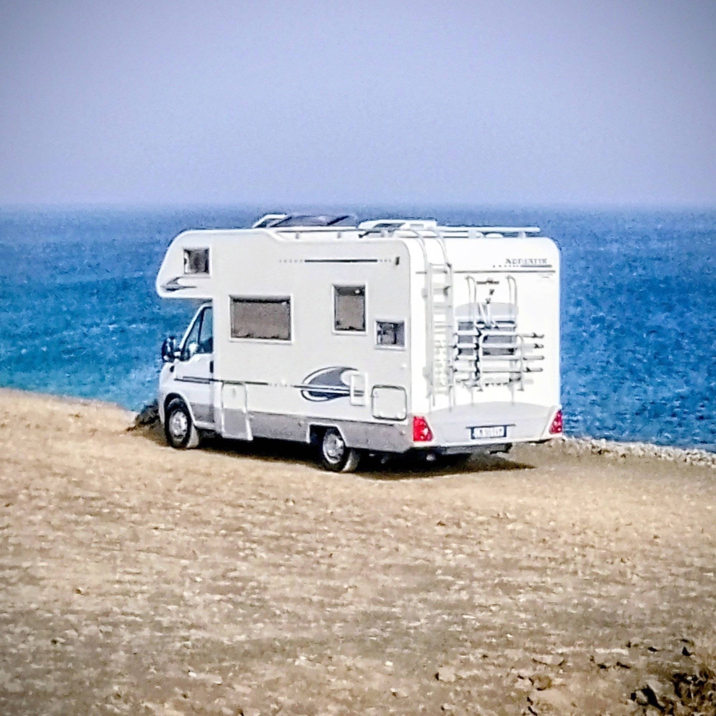 Front view from 3/4 Fiat Fiat ducato 2.8l JTD - Yescapa