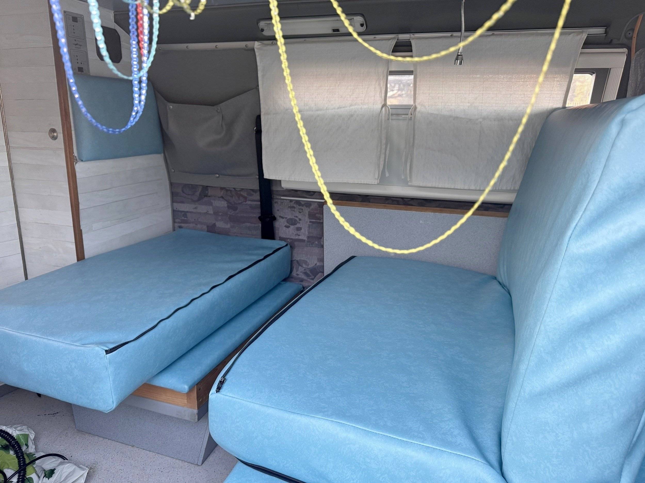 Eethoek Volkswagen T4 - Yescapa