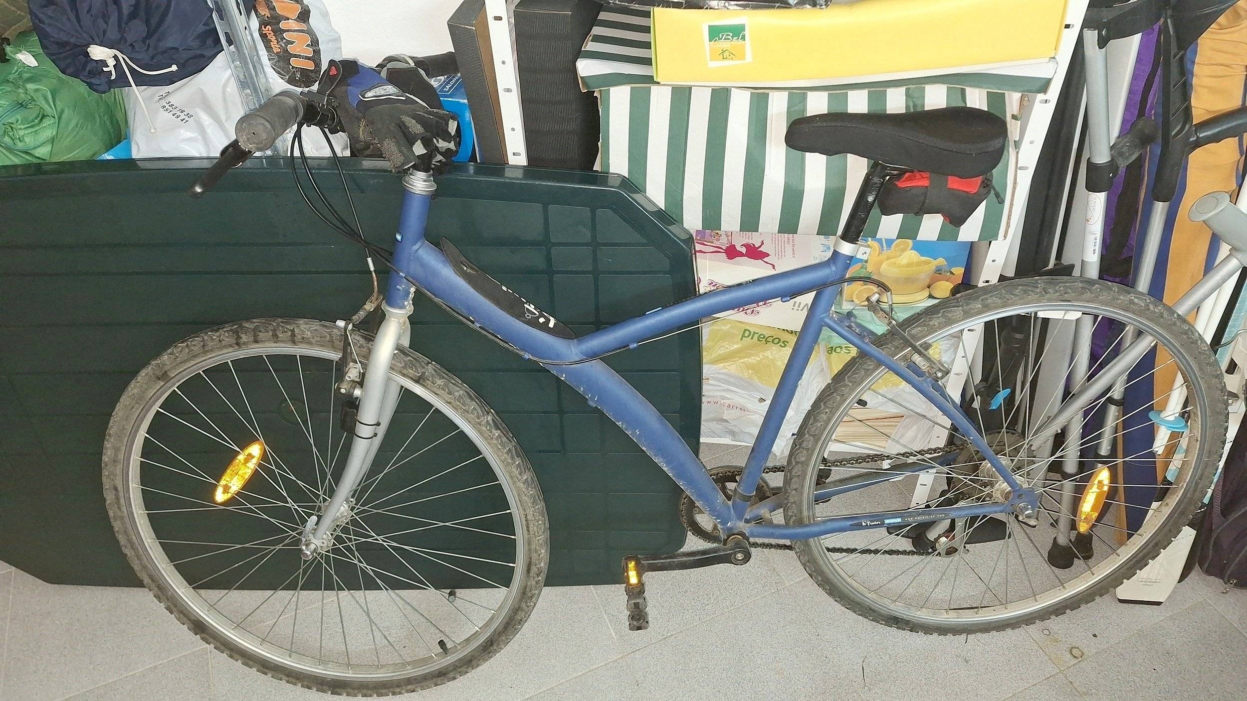 Pilote Aventura A-710