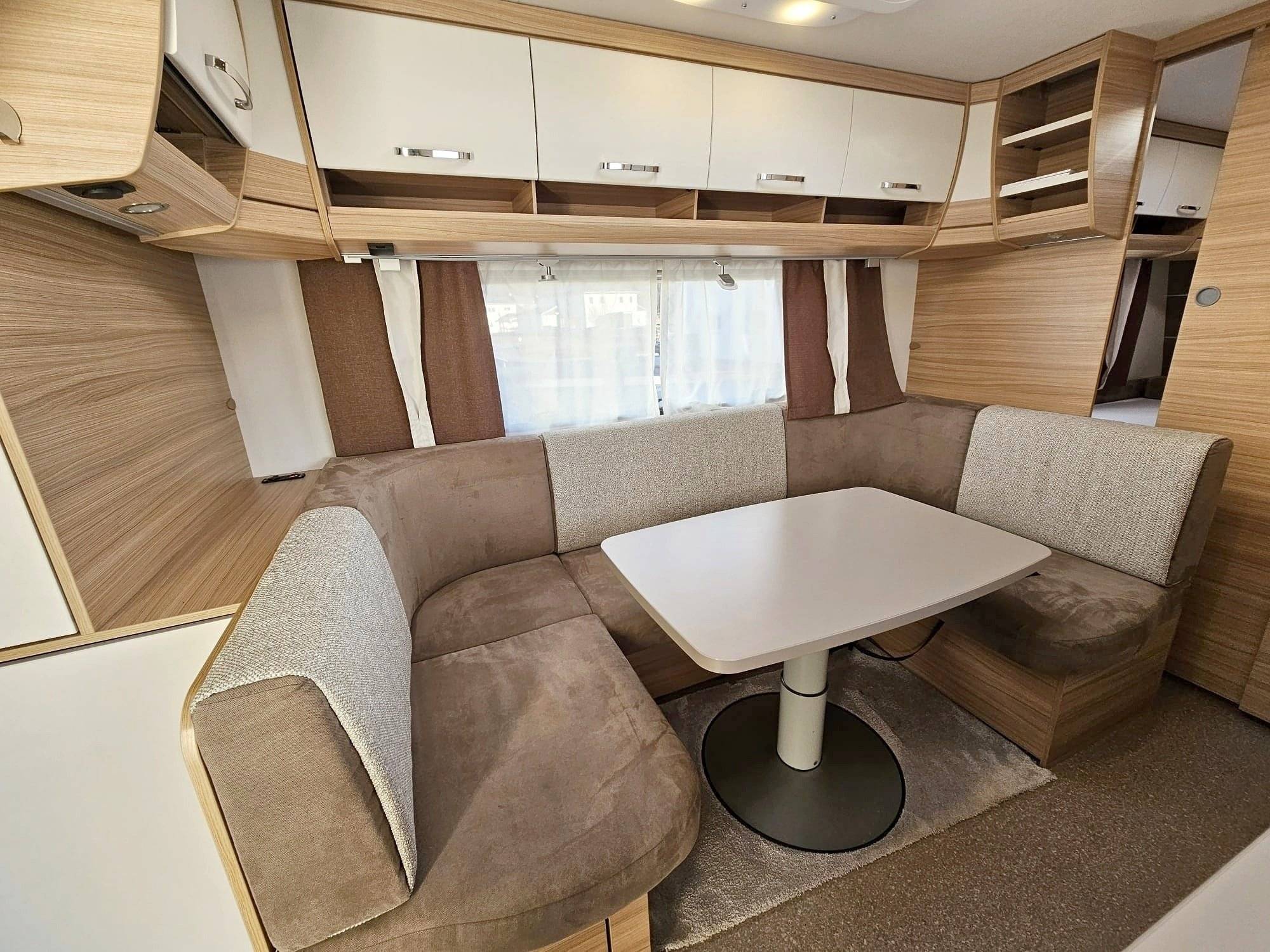 Dethleffs Camper 560 FMK
