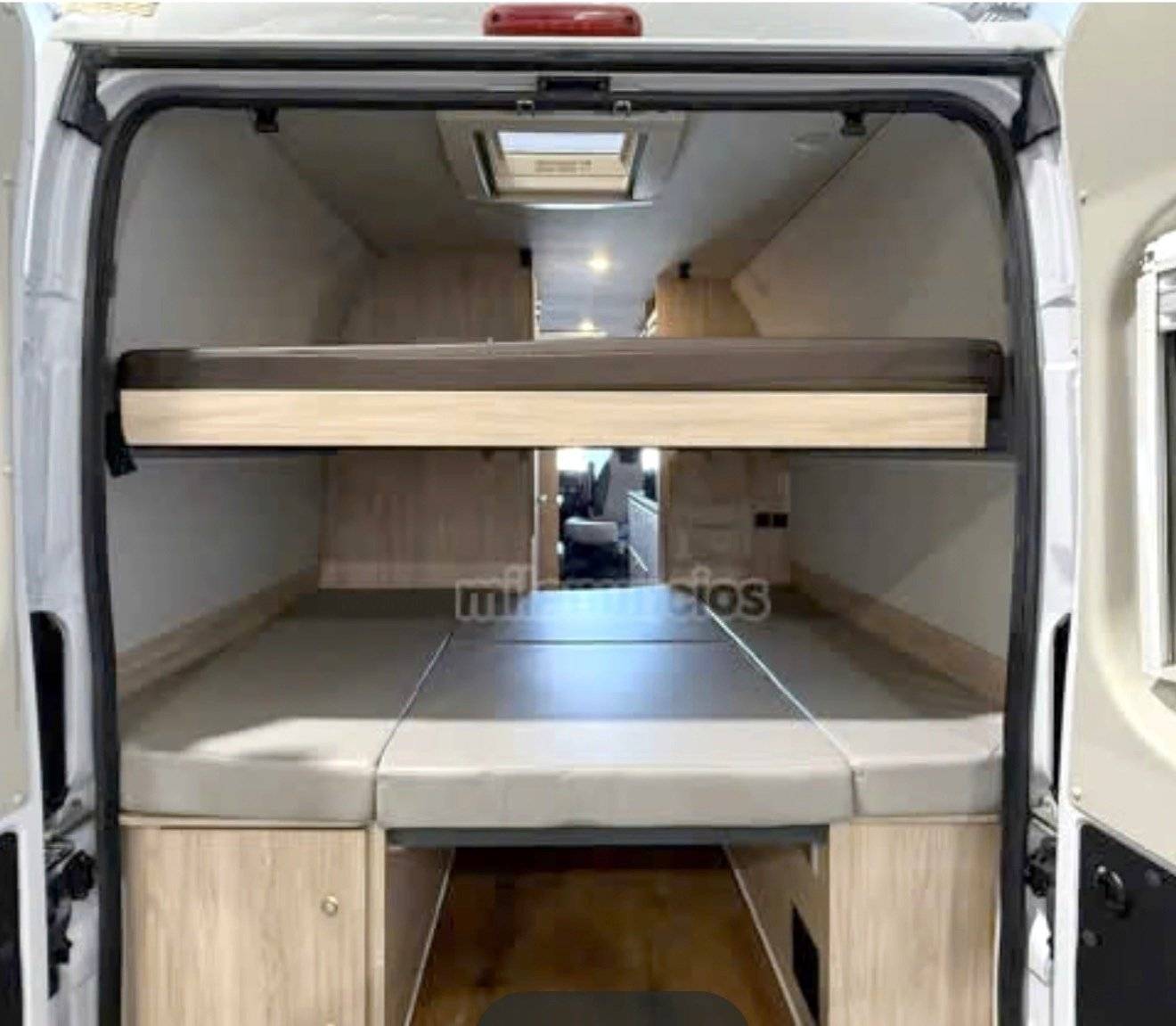Plazas en cama Fiat Al-Ko 2,3 l Multijet 130 ch. - Yescapa