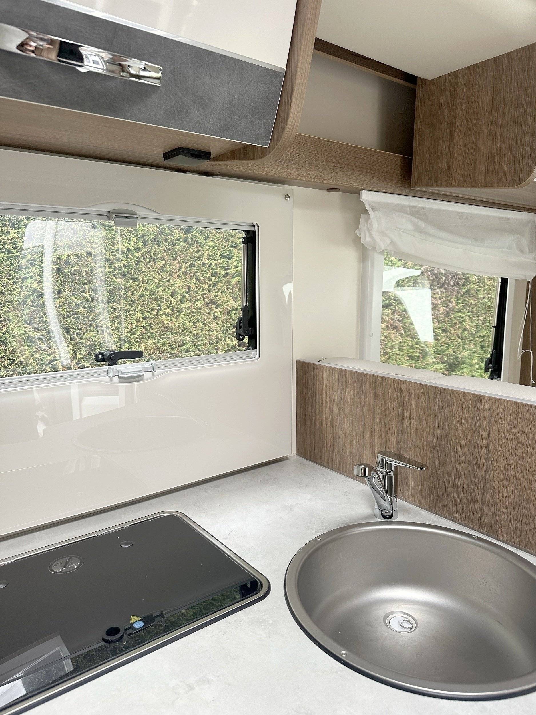 Elnagh Elnagh  Baron