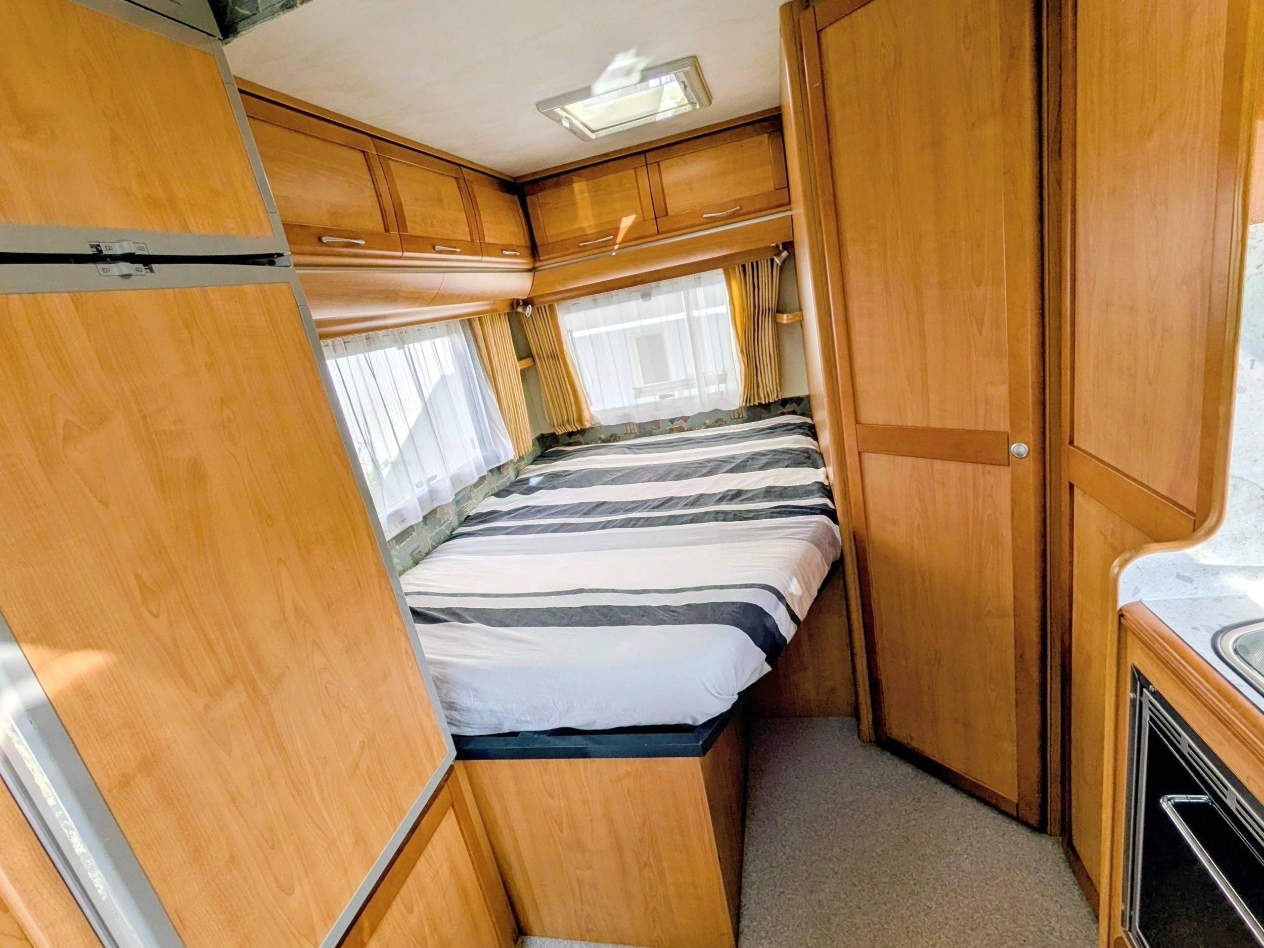 Berth Citroën Jumper 2,8 HDI 127 cv - Yescapa