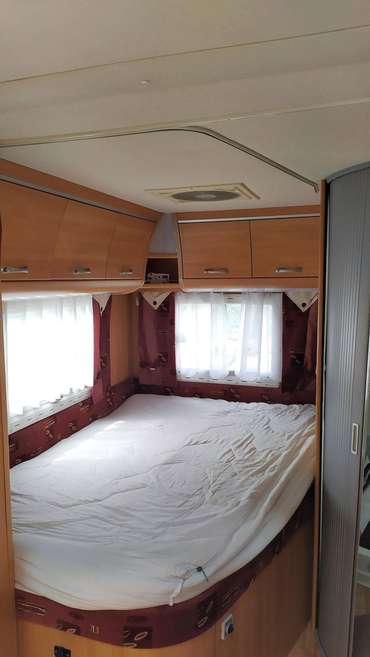 Berth Fiat Ducato 3,0 l 160 ch Al-Ko - Yescapa