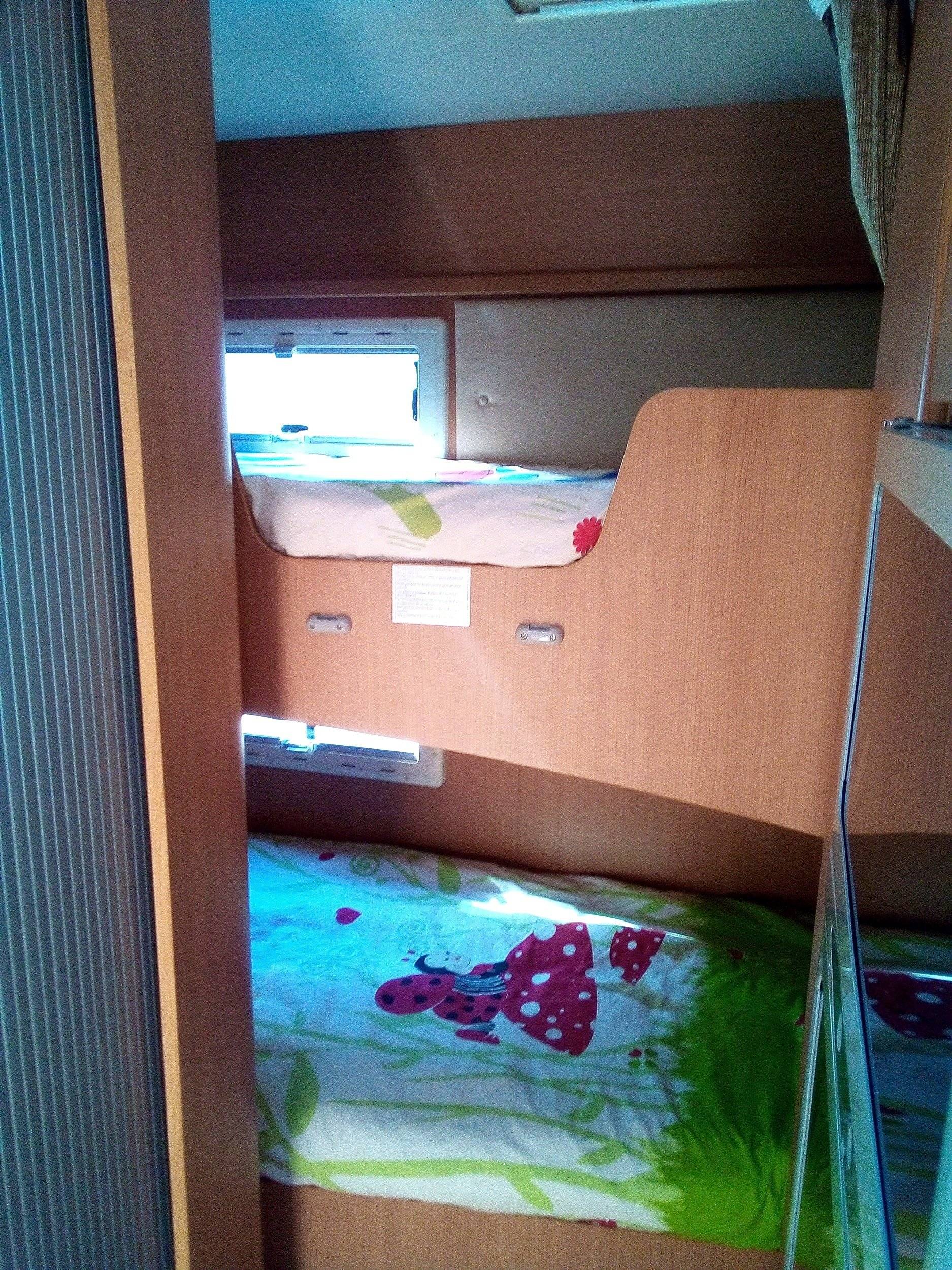 Challenger genesis 52