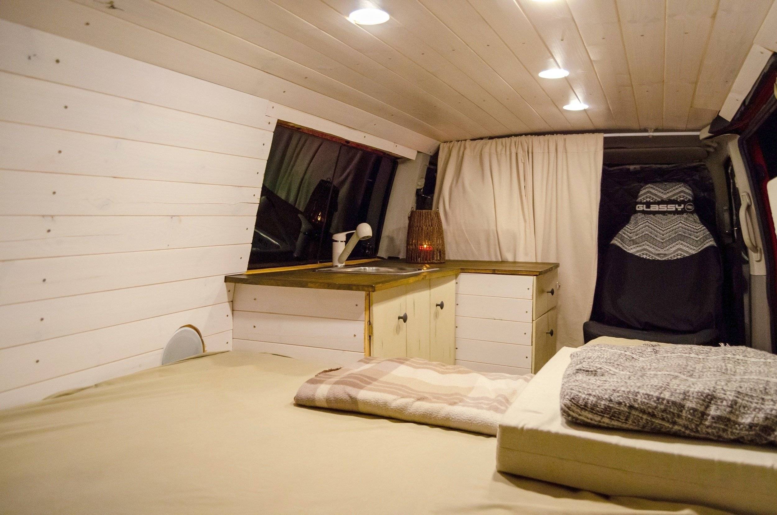 Couchages Volkswagen Volkswagen T4 2.5 TDI 102 CV - Yescapa