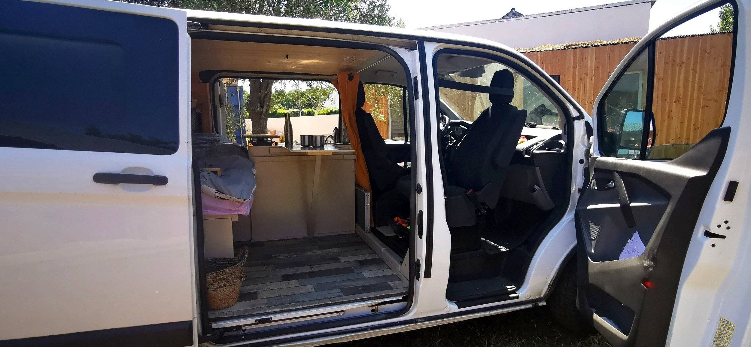 A Z System Ford Transit Custom
