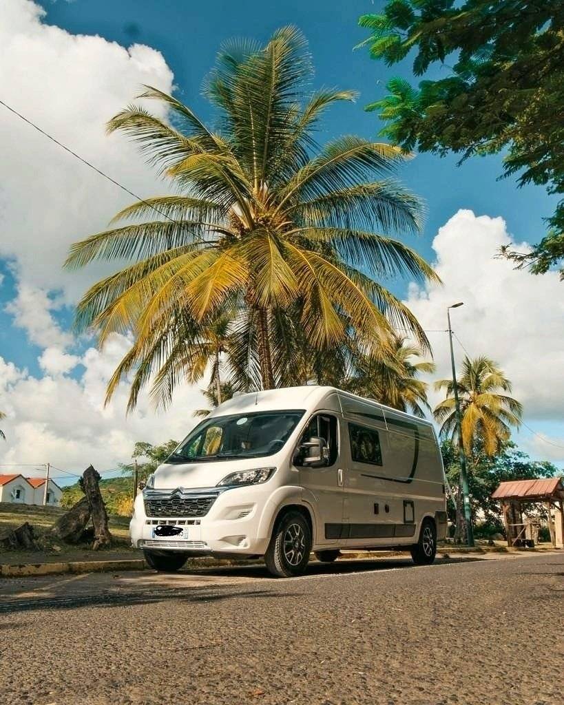 Pössl Summit 600 Plus