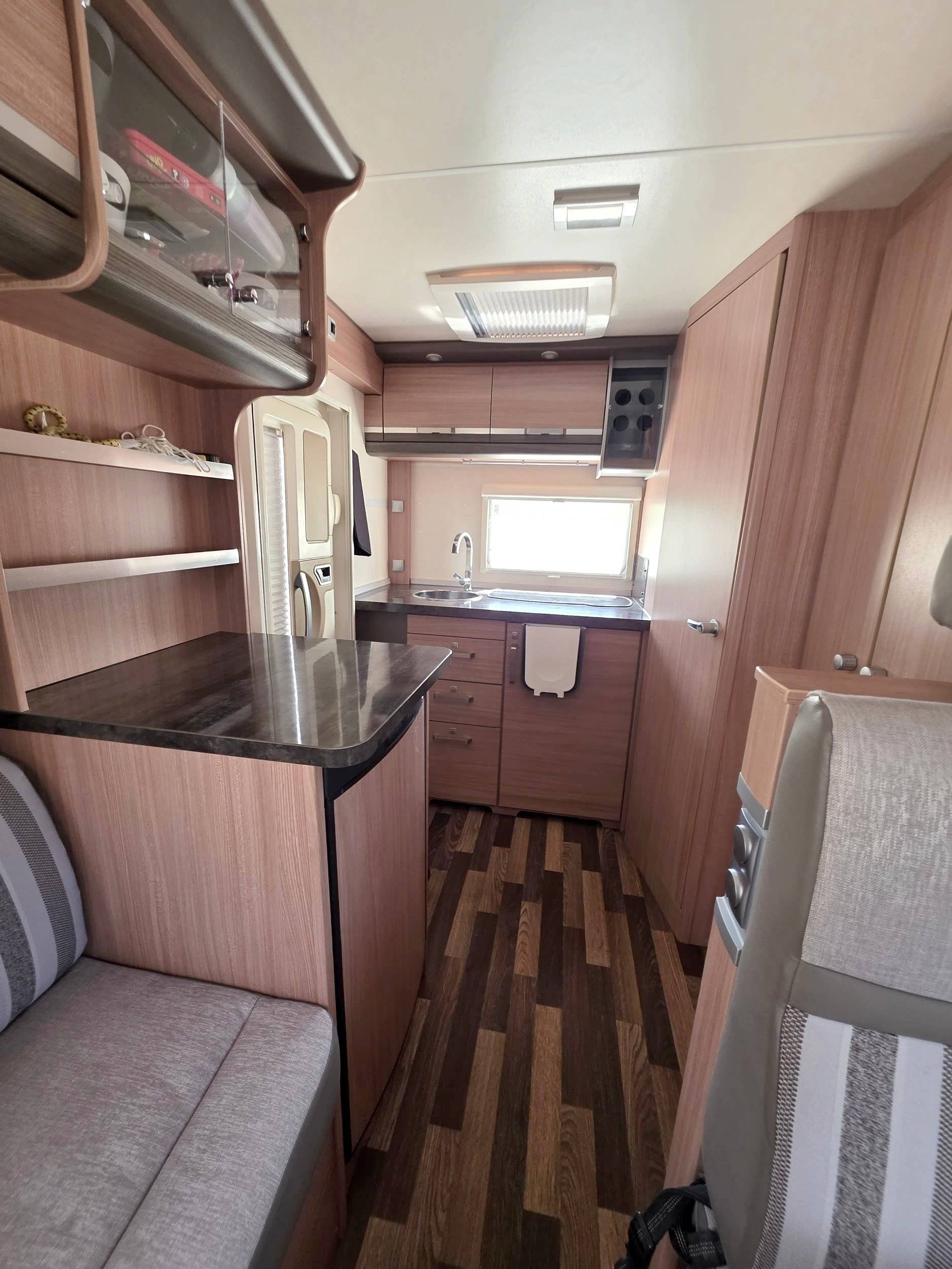 Knaus 600 Dkg