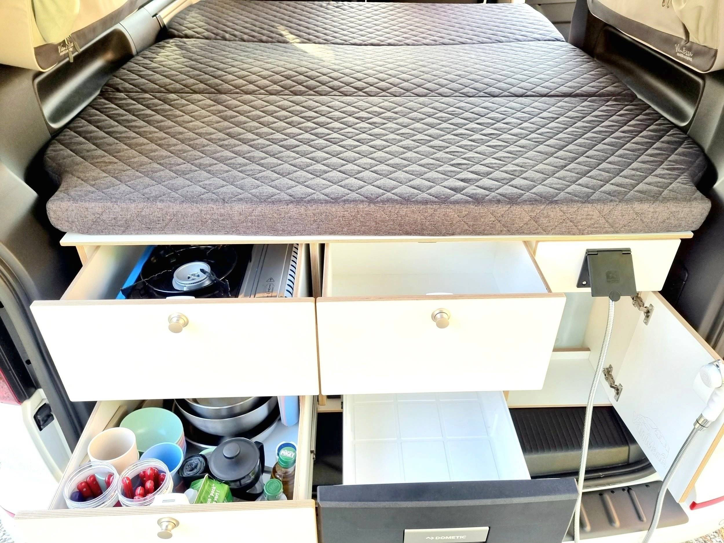 Volkswagen California 6.1