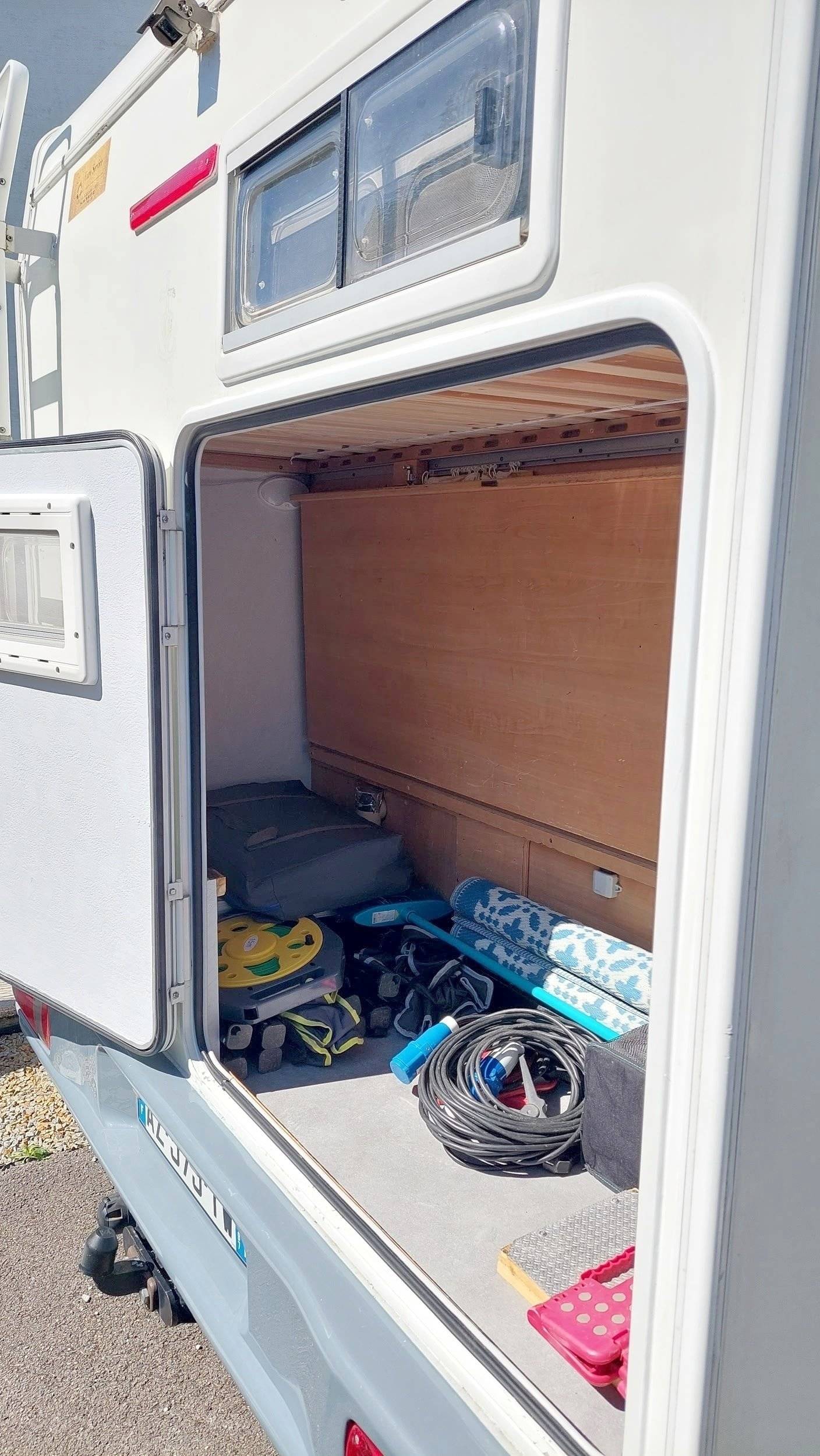 Challenger Challenger 103