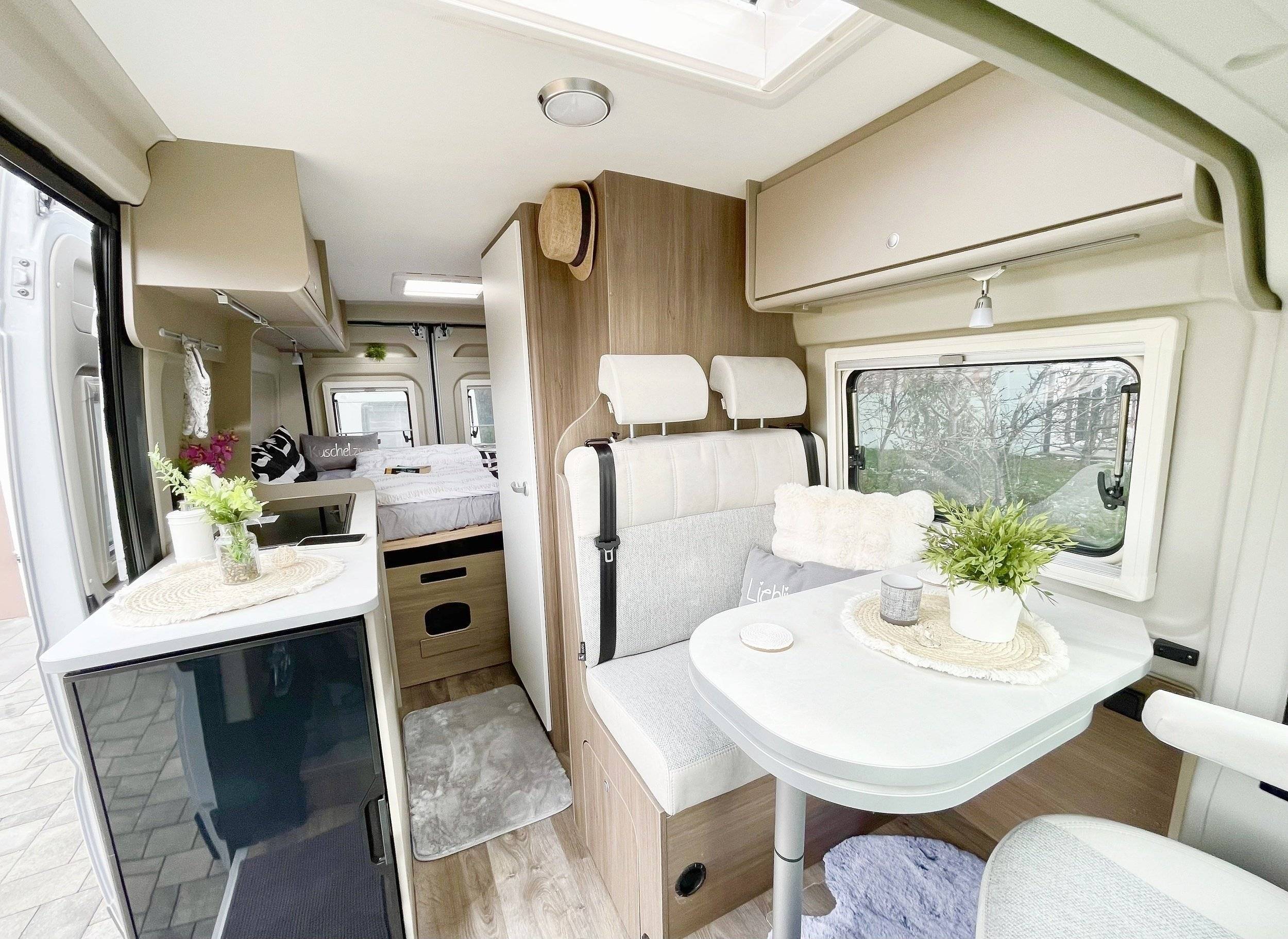 Carado Camper Van 600