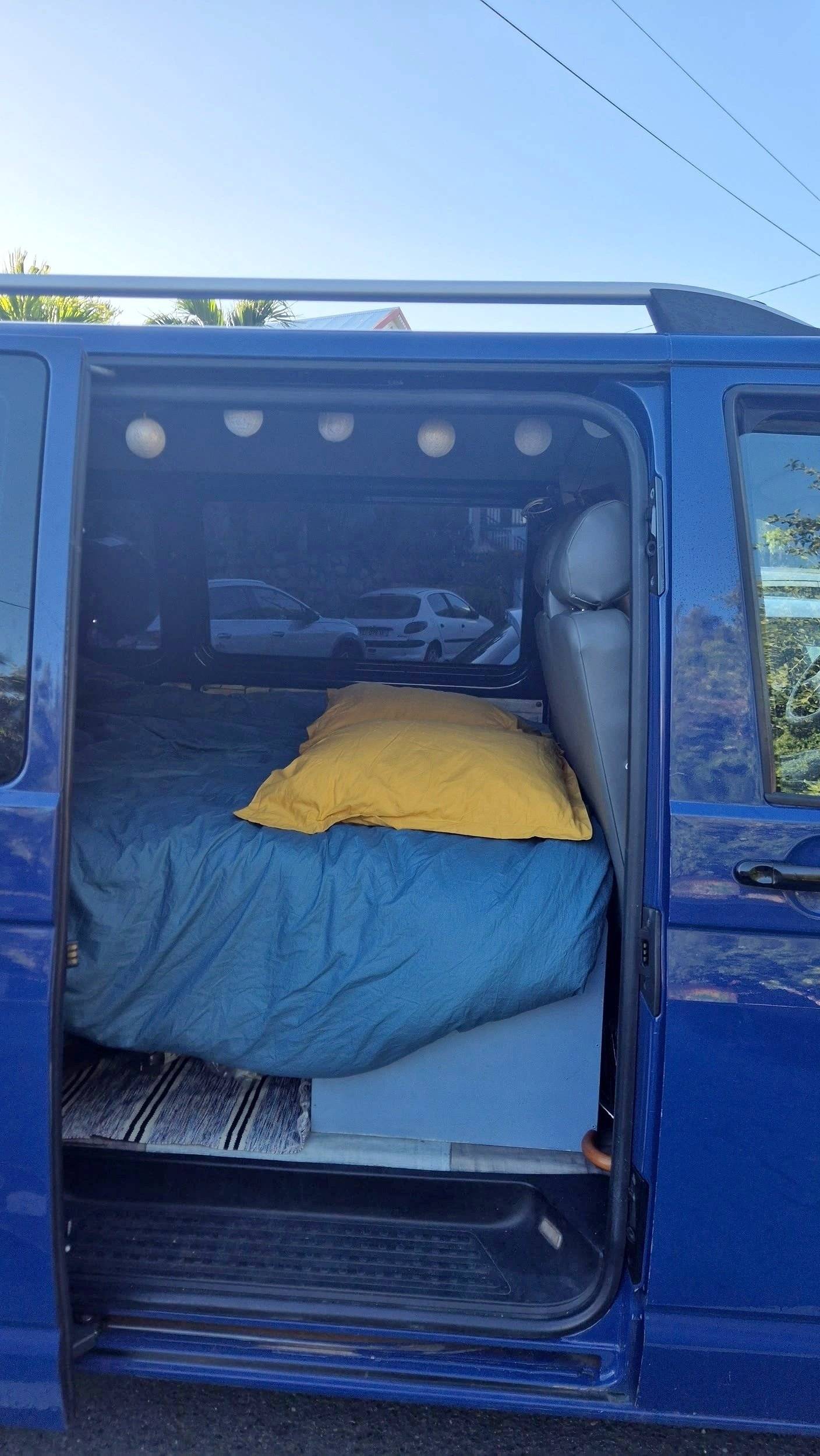 Letti Volkswagen Volkswagen Transporter - Yescapa
