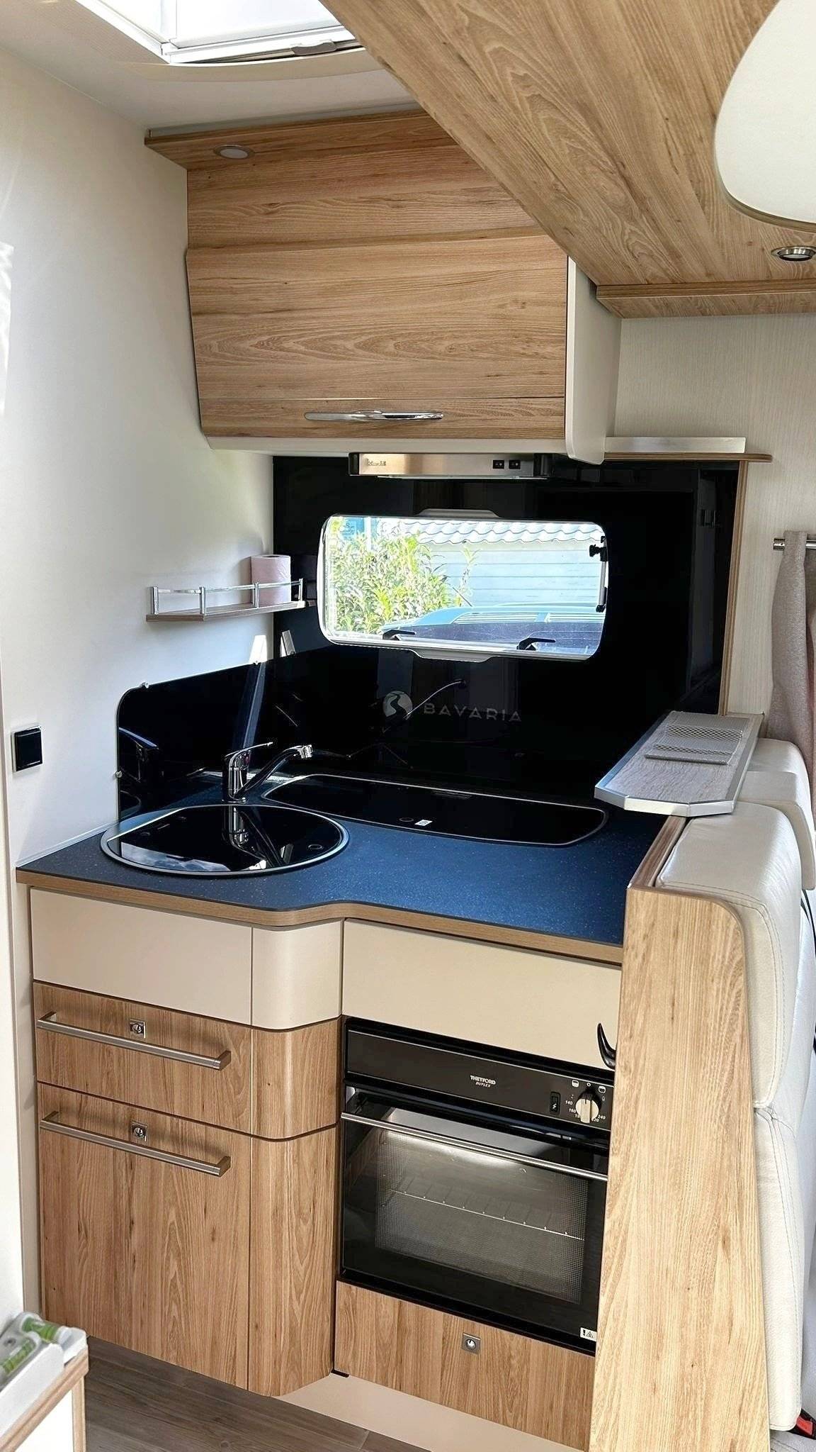 Bavaria Bavaria T746 C Style