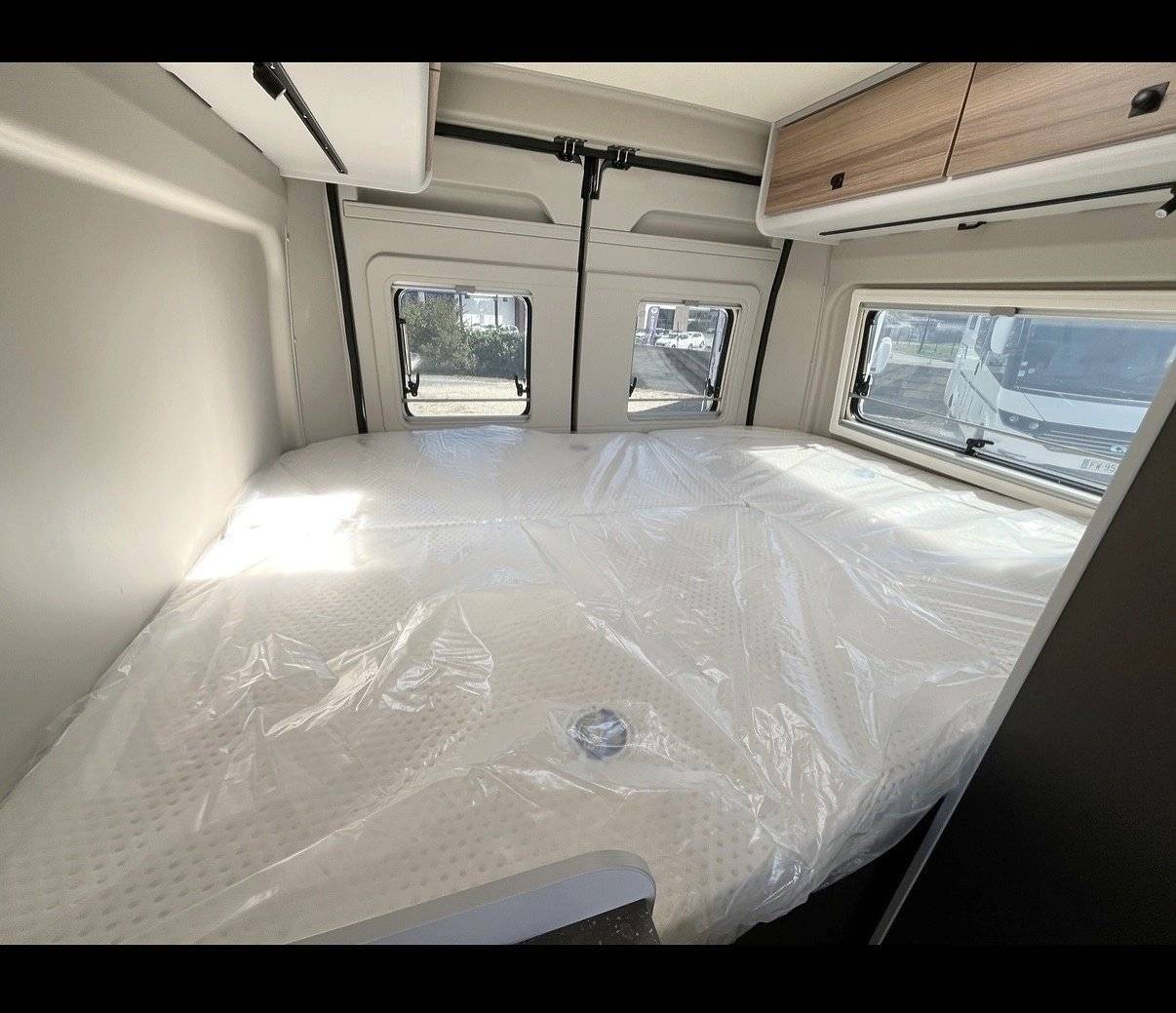 Dormidas Fiat Ducato Multijet 3 - 2,2L 140 ch - Yescapa