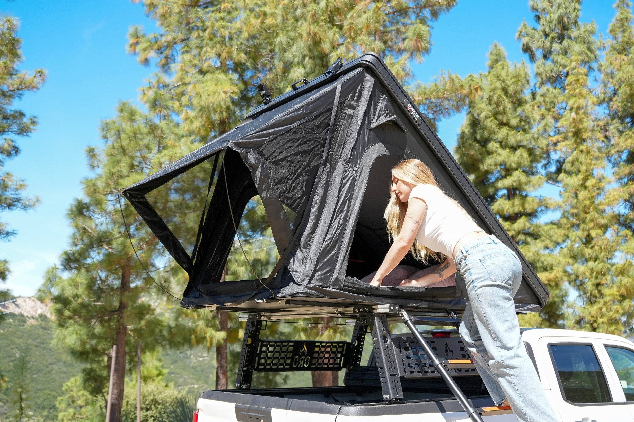 NA Adventure Tent Select NA Adventure Tent Select