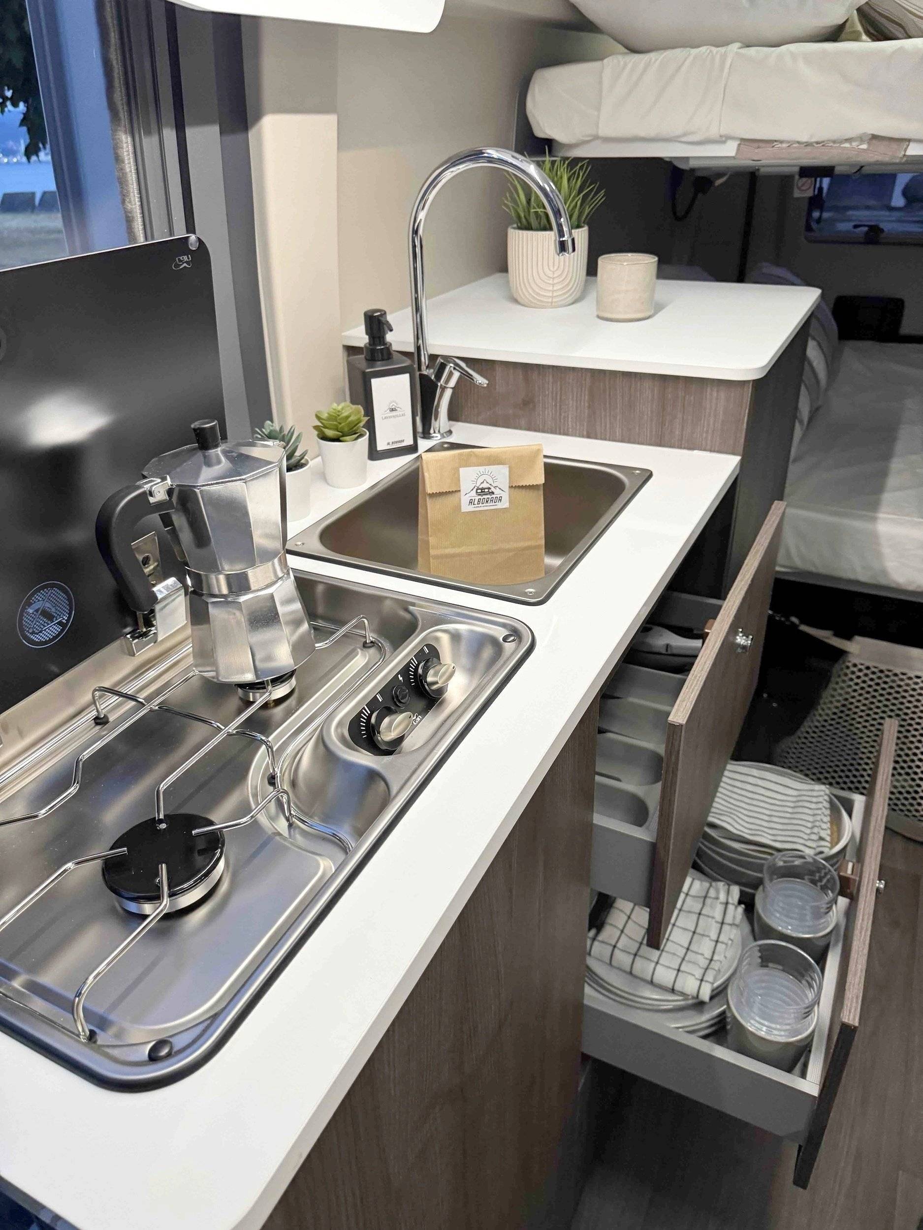 Benimar Benivan 120 UP