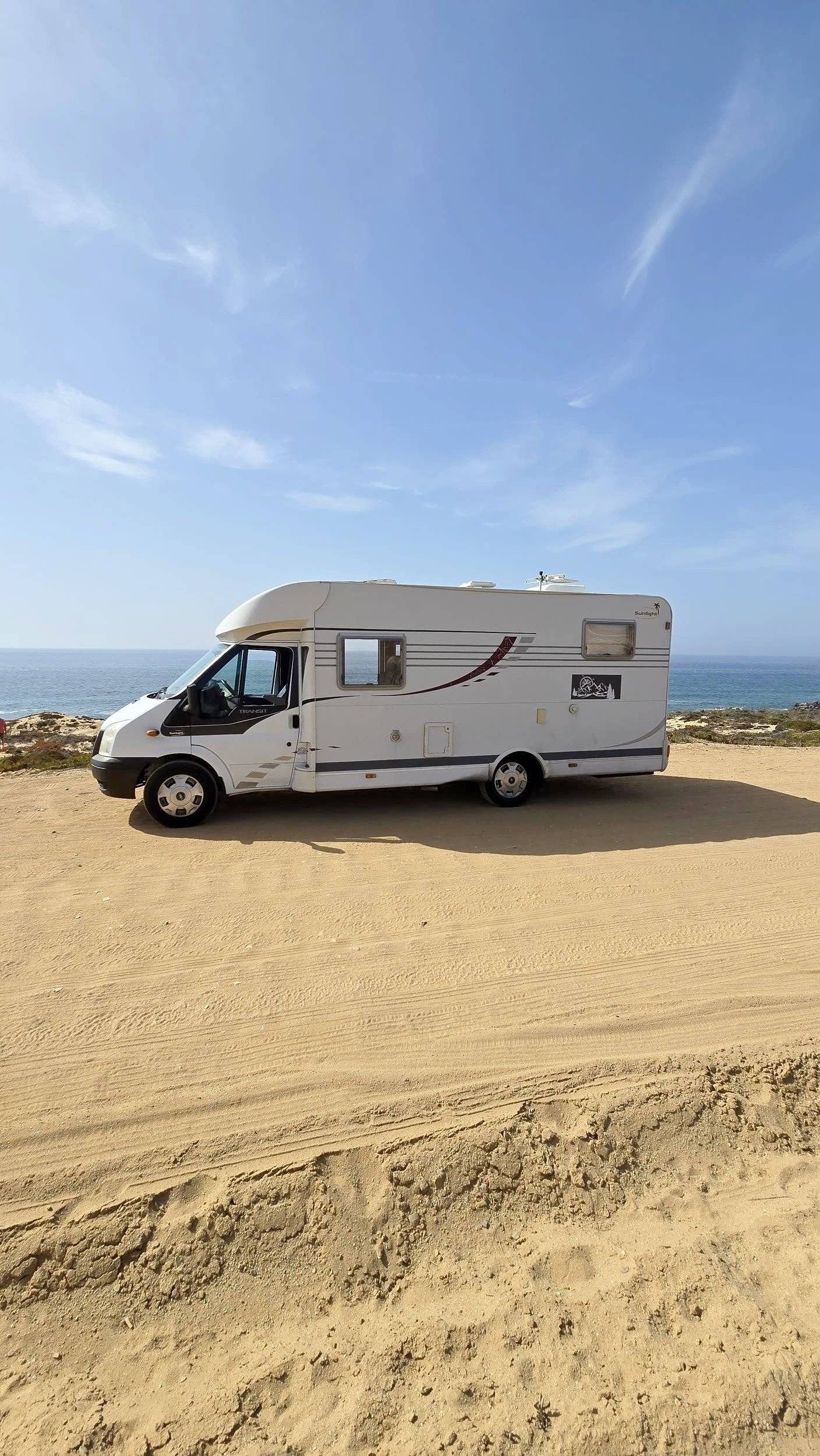 Sunlight Transit 2,3 l TDCi 130 ch.