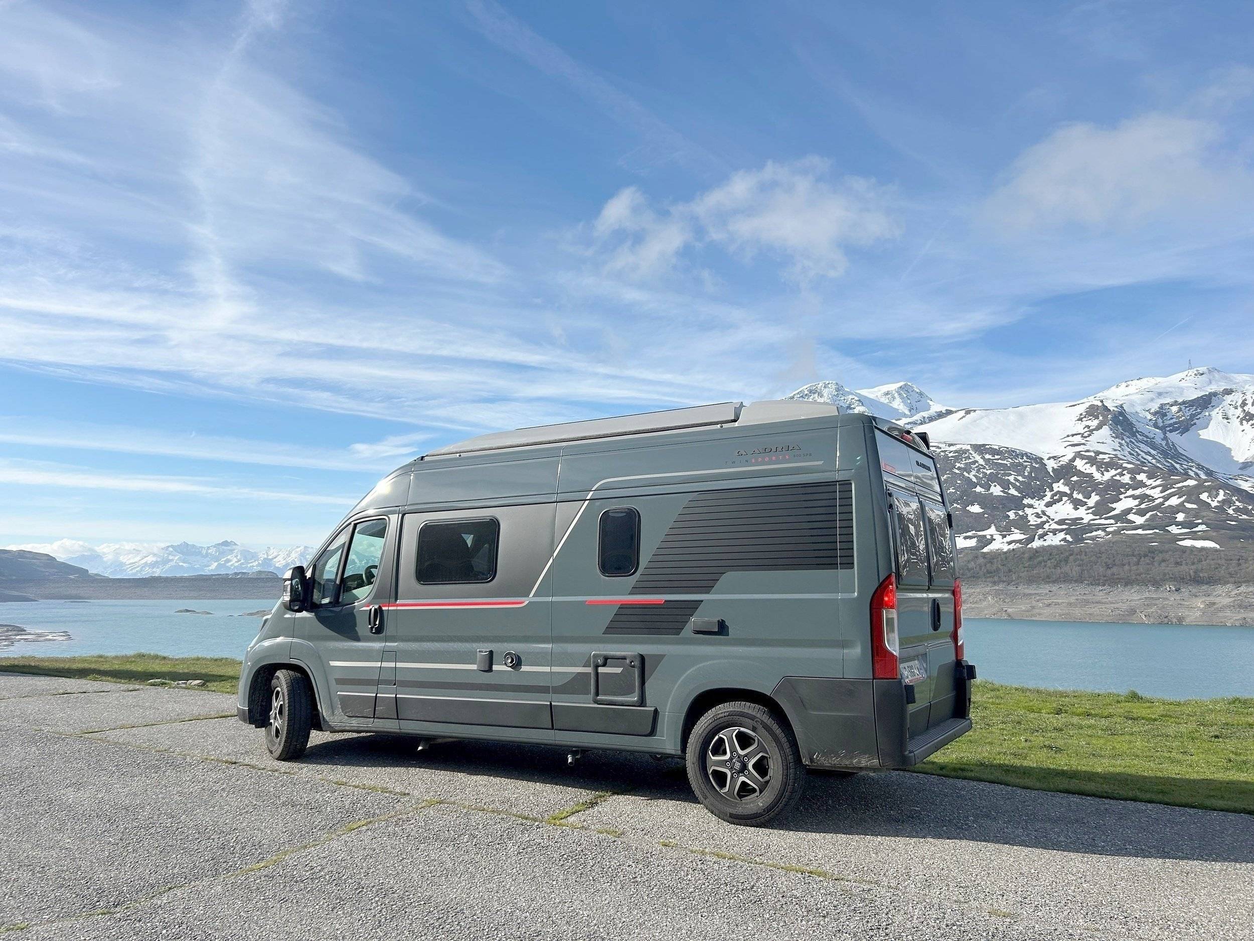 Adria TWIN SPORTS 600 SPB