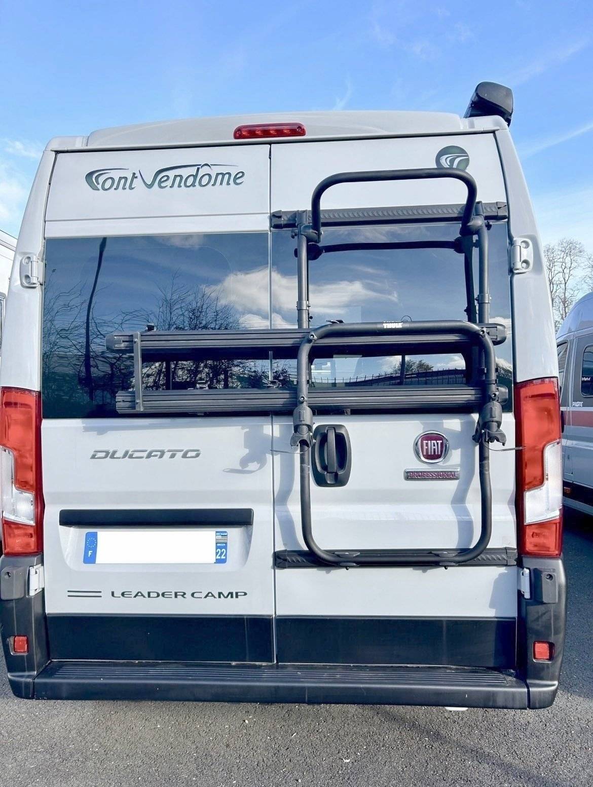 Font Vendôme Leader Camp