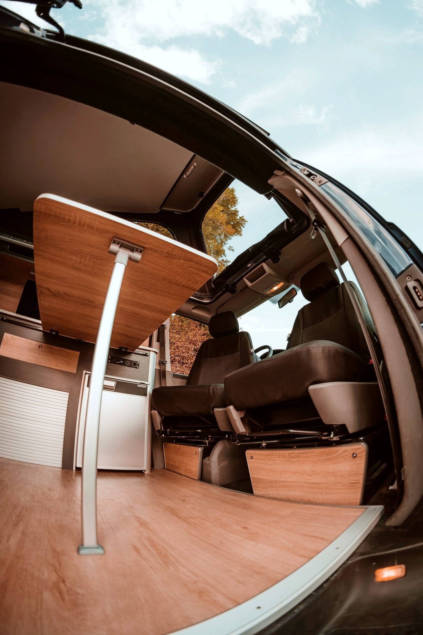 Volkswagen T5 court 2,5l TDI 130cv