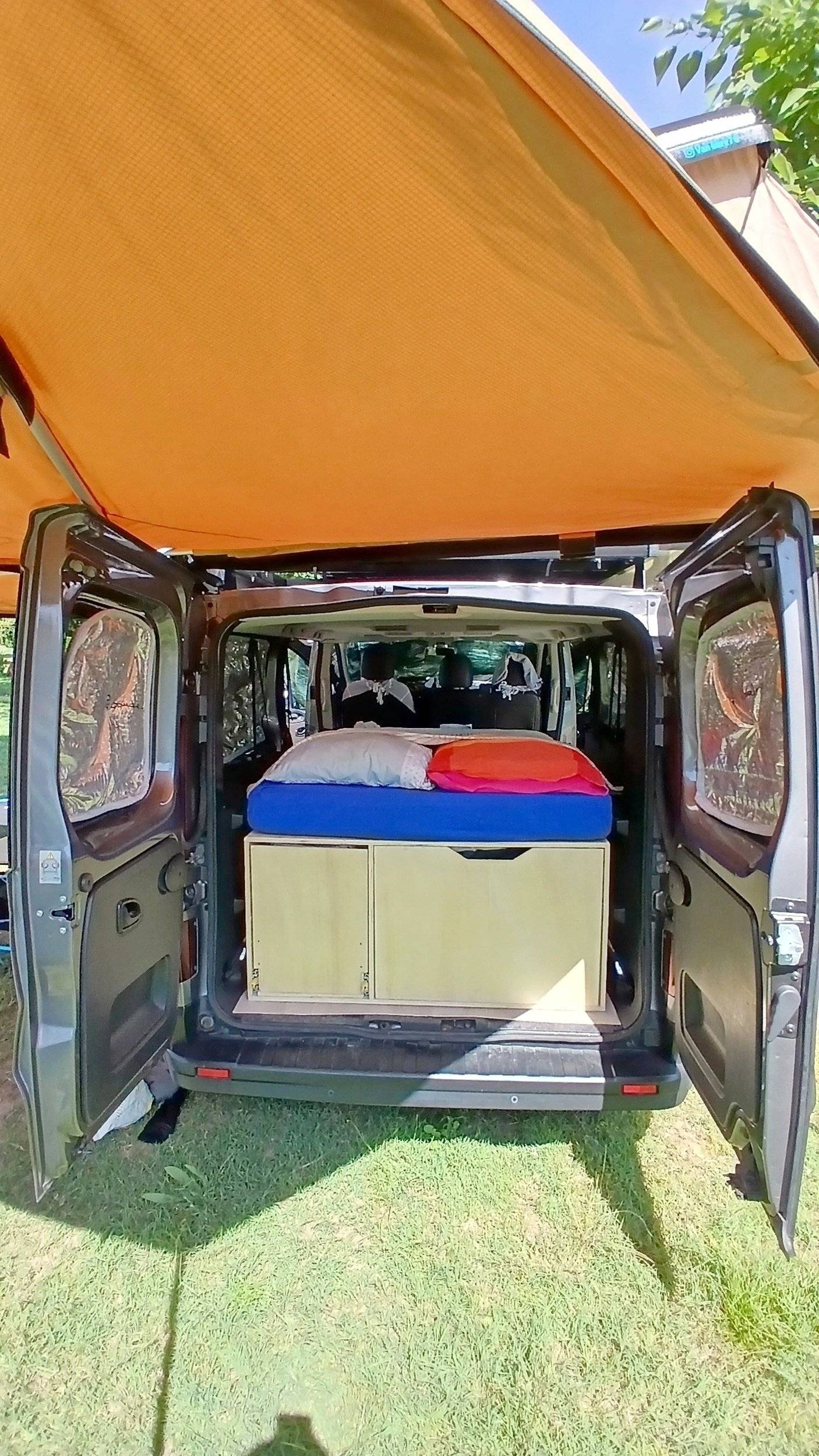 Le Voyageur Le Voyageur