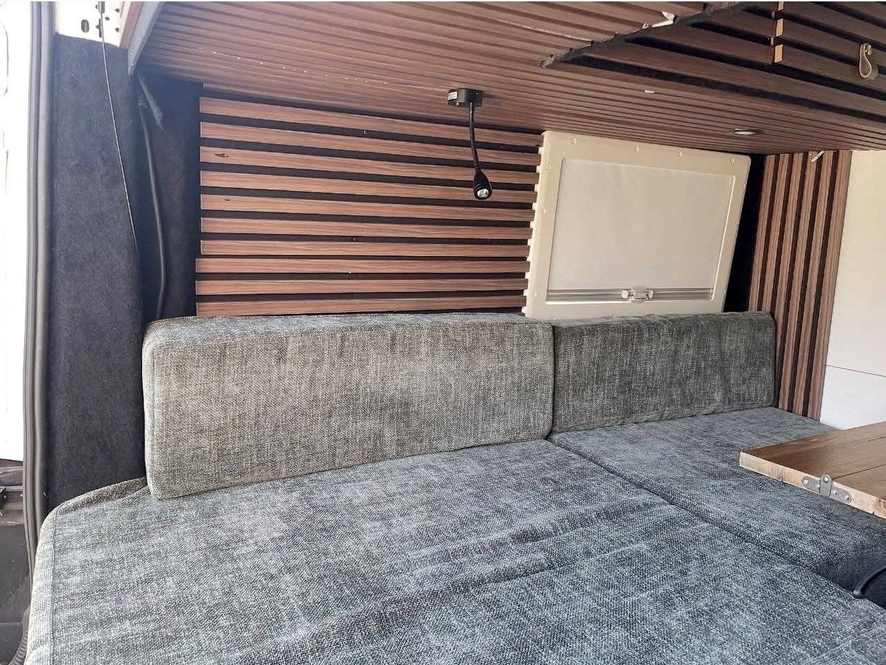 Schlafplätze Ford Transit - Yescapa