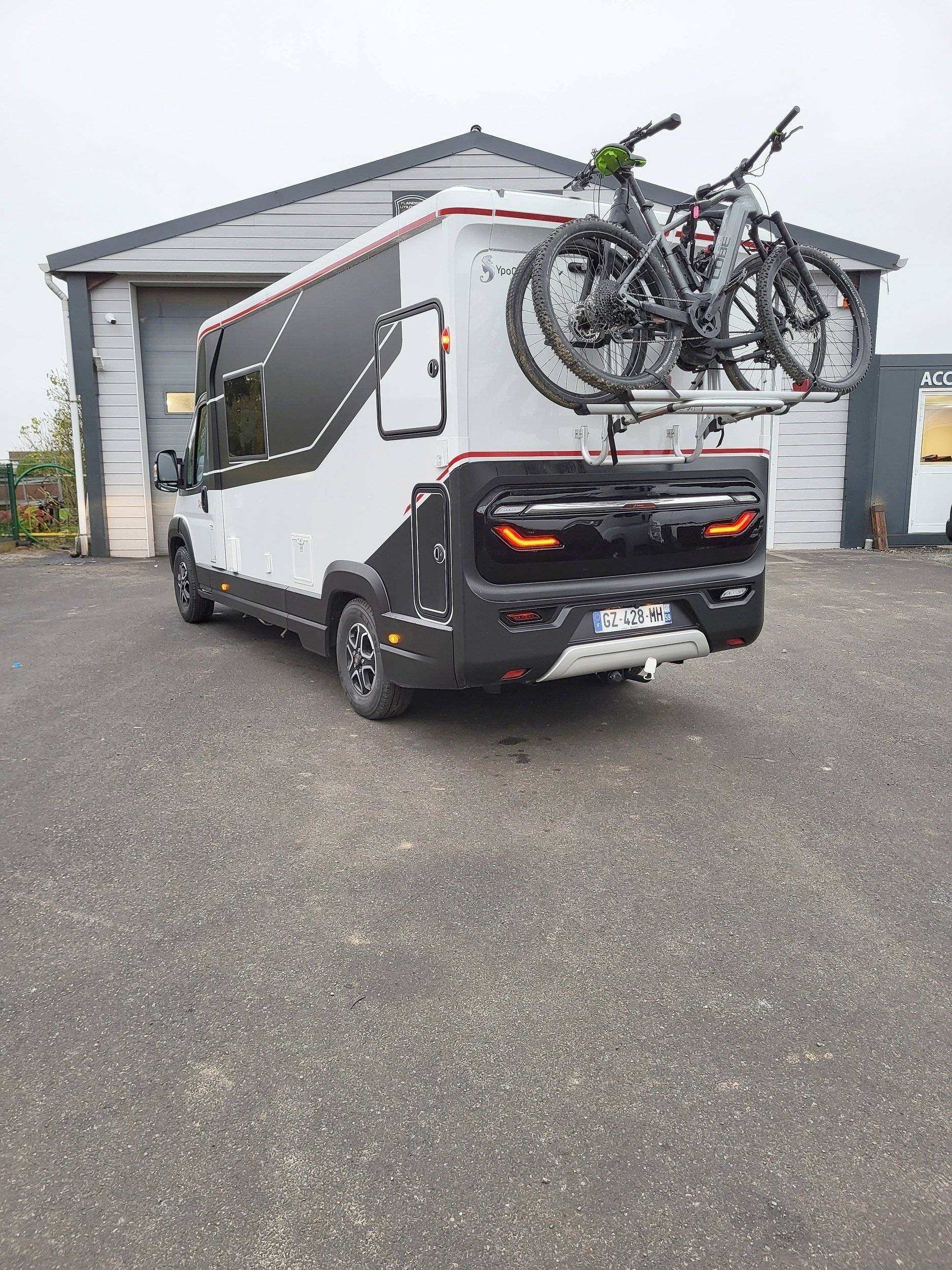 Challenger Challenger 250 Open Edition