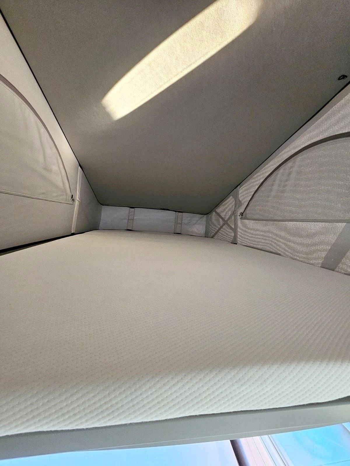 Volkswagen T6.1 California Coast Edition