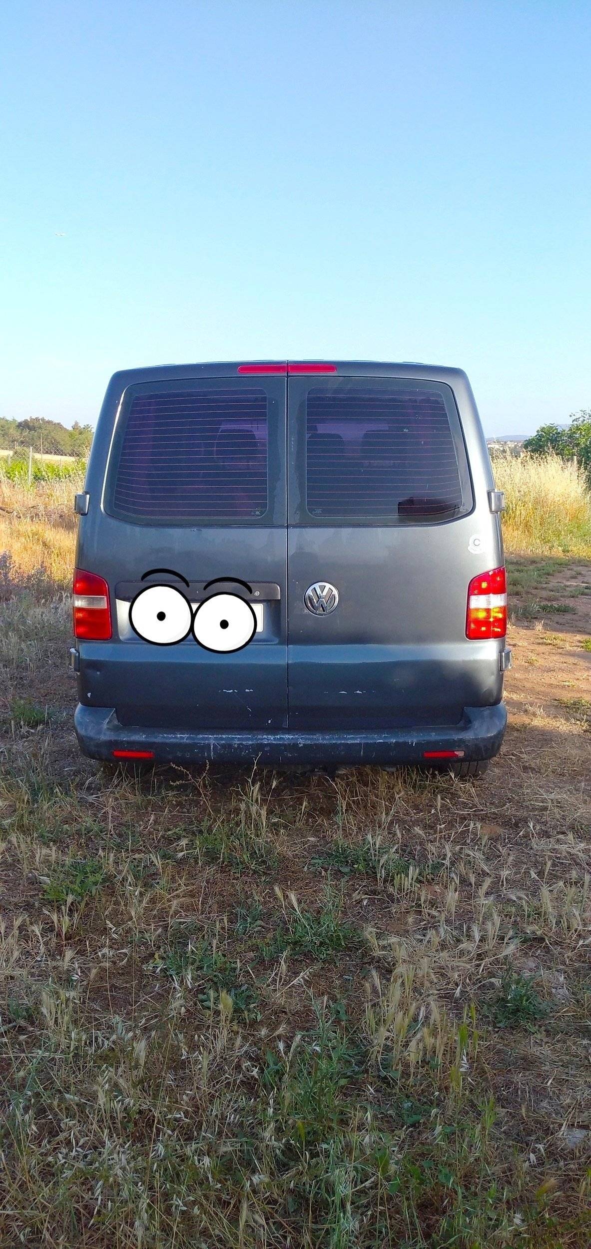 Volkswagen Transporter T5 2.5TDI