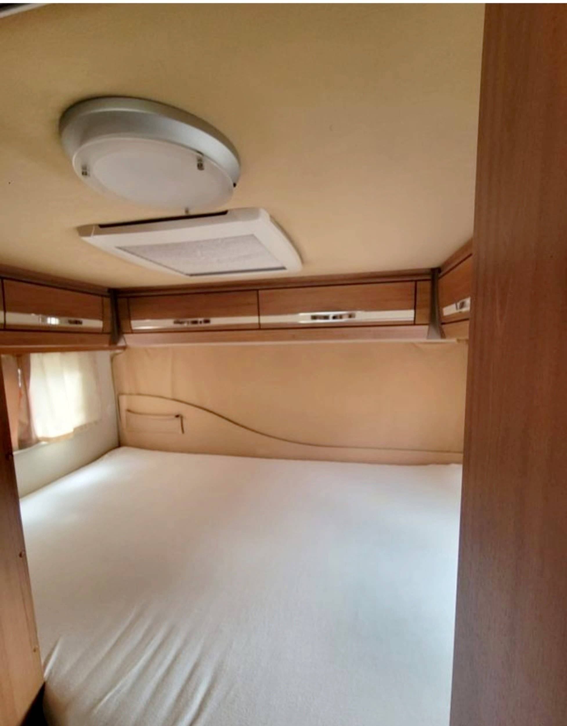 Plazas en cama Fiat Ducato 2,3 130 ch - Yescapa