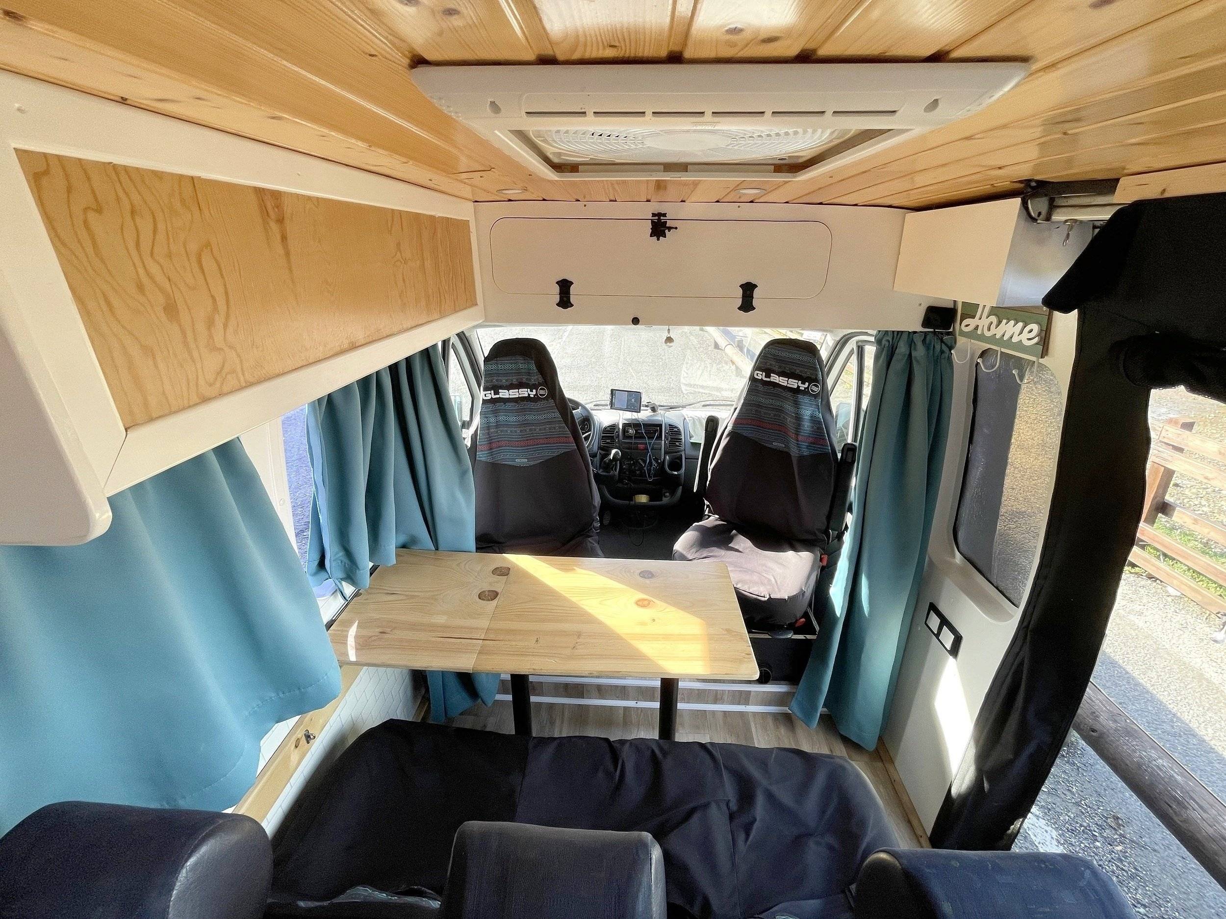 Dinette Fiat 2.8 JTD - Yescapa