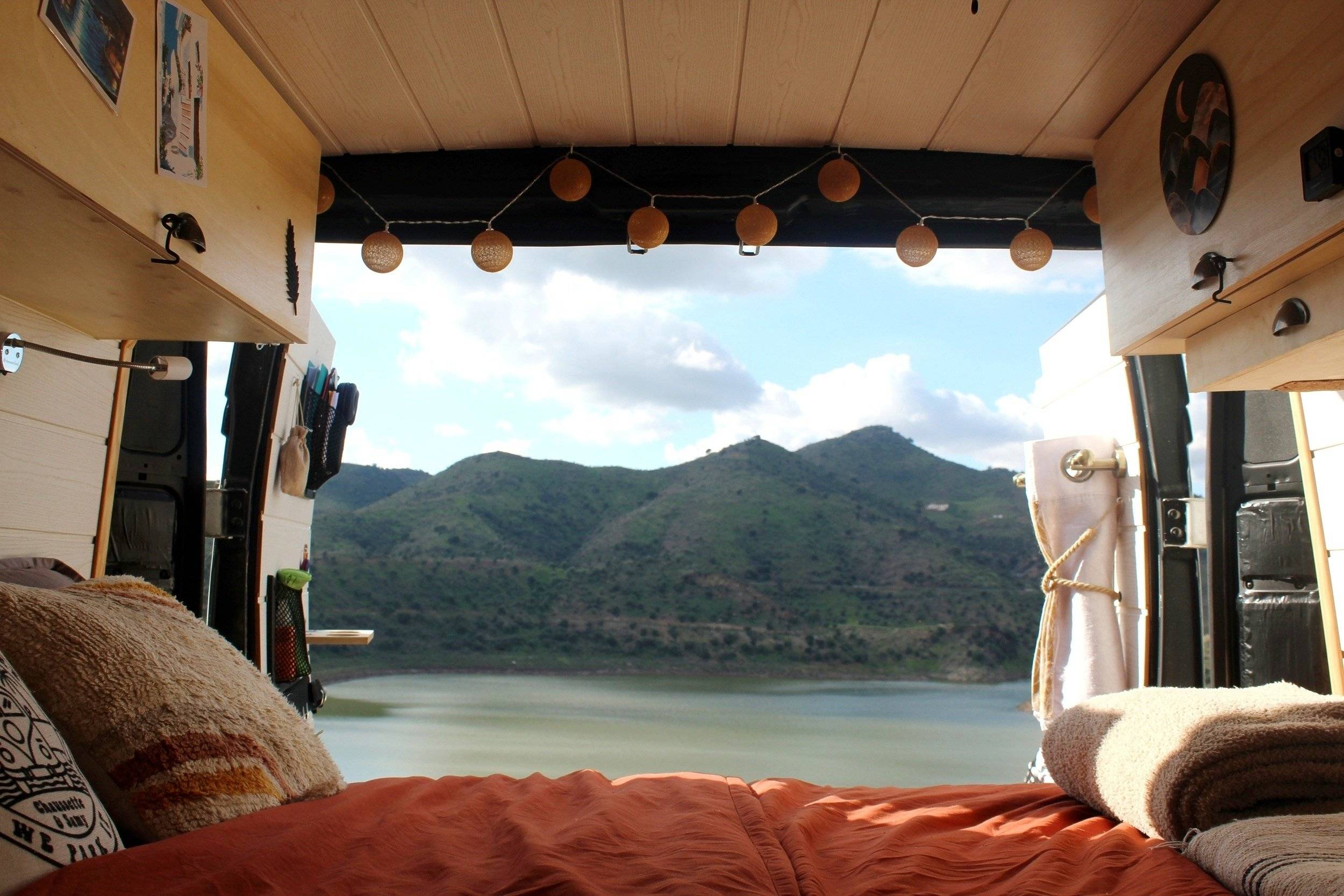 Quentin Peuch et Léa Calemar Peugeot Boxer