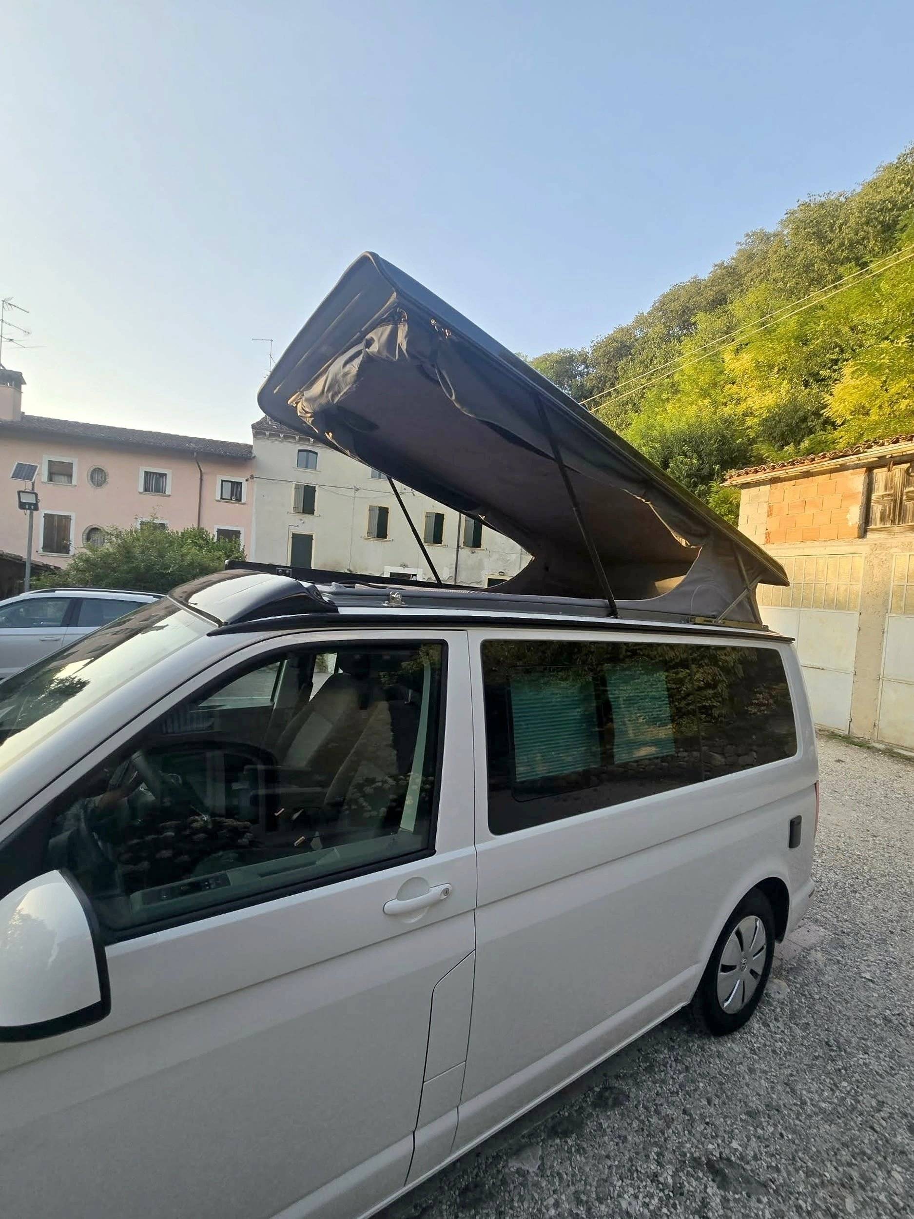 Volkswagen T6.1 California Ocean