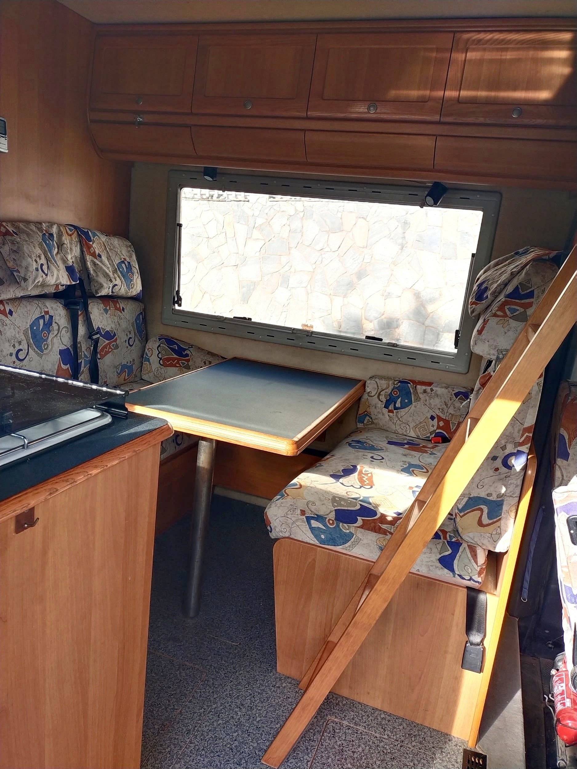 Coin repas Fiat 2,5 td ducato - Yescapa