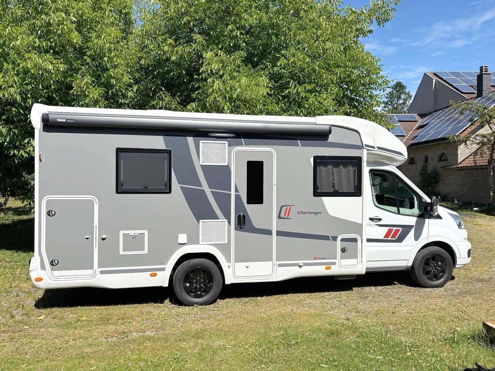 Challenger 380 etape edition