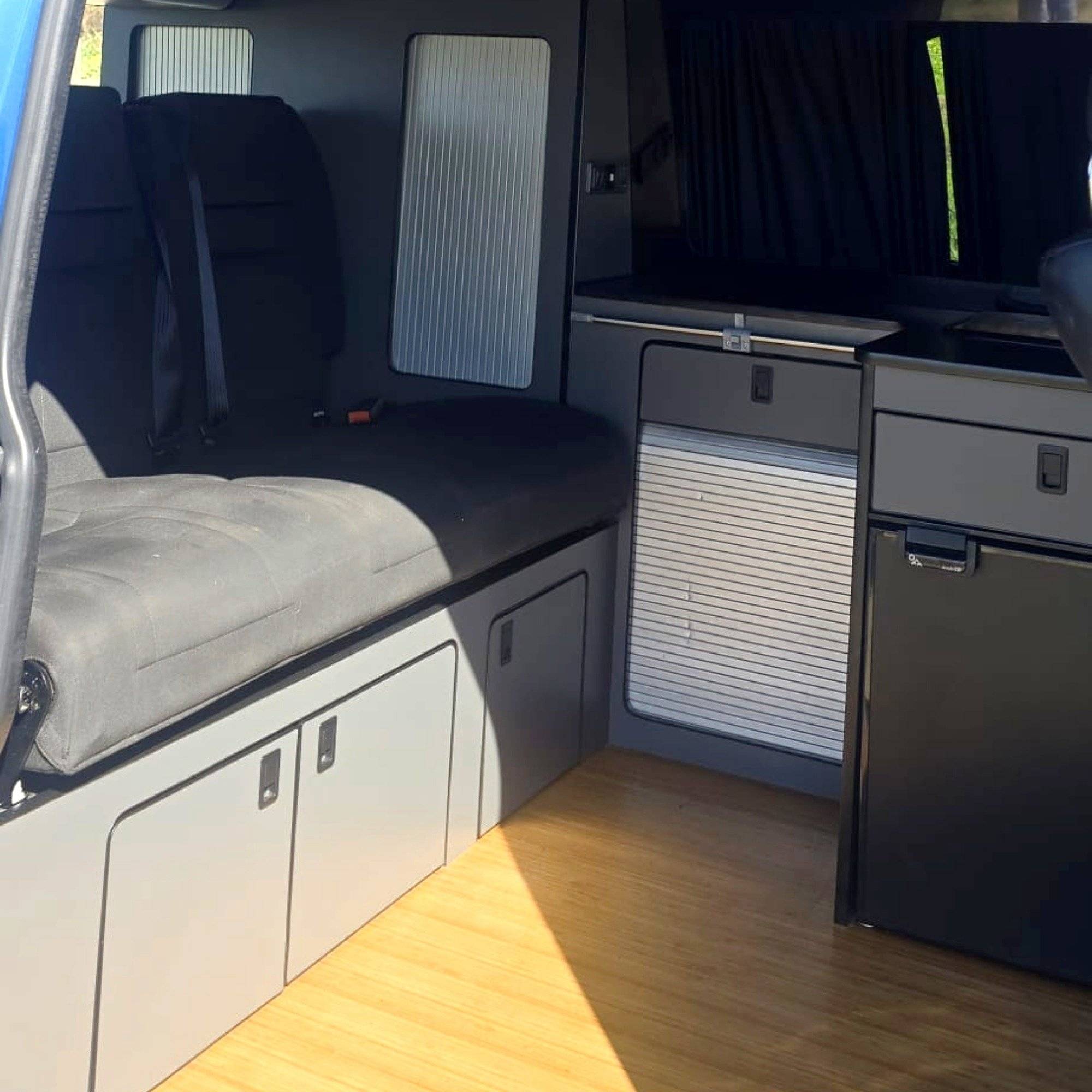 Coin cuisine Volkswagen Volkswagen Transporter T5.1 - Yescapa