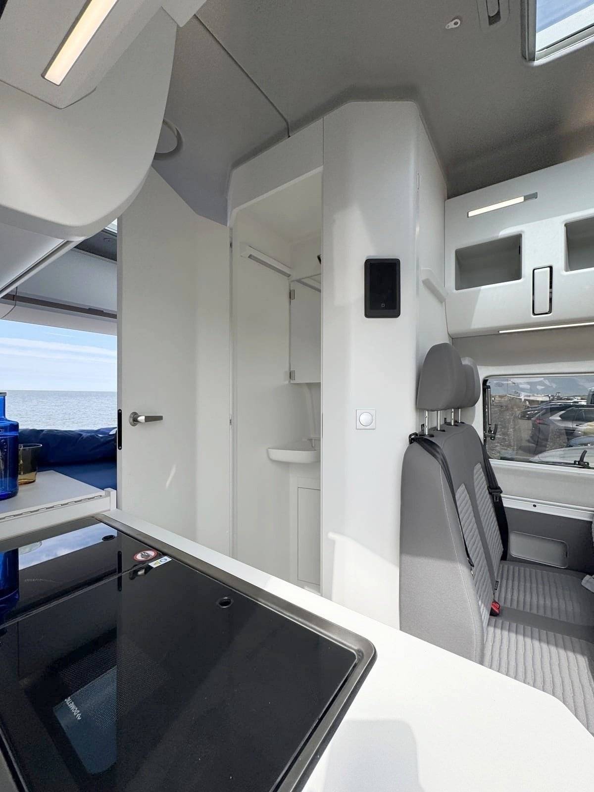 Volkswagen Van&Vanish 505