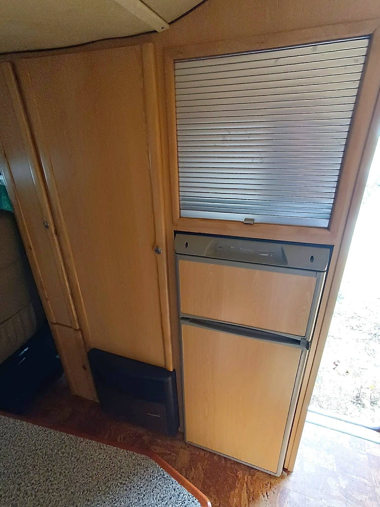 3 C Cartier/Brisebras Renault Master