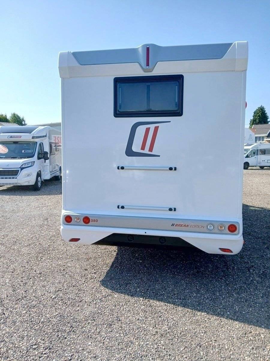 Challenger 380 Break Edition