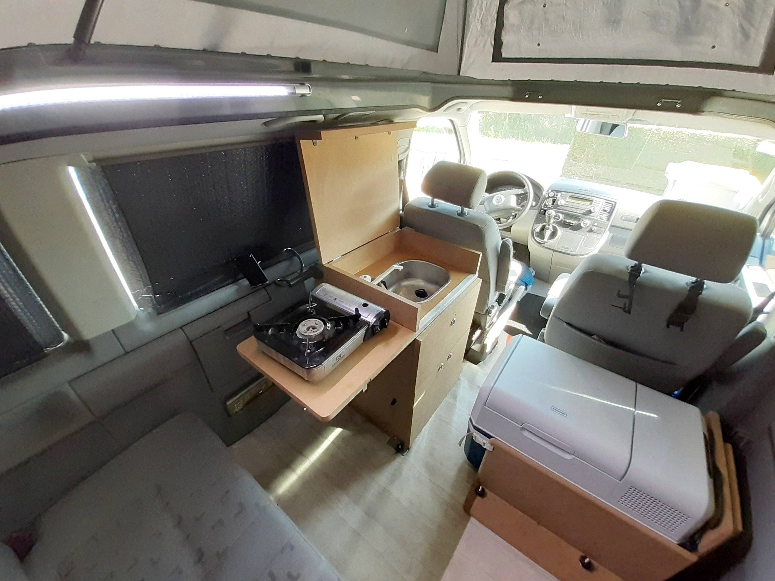 Volkswagen T5 2,5 l 140 ch