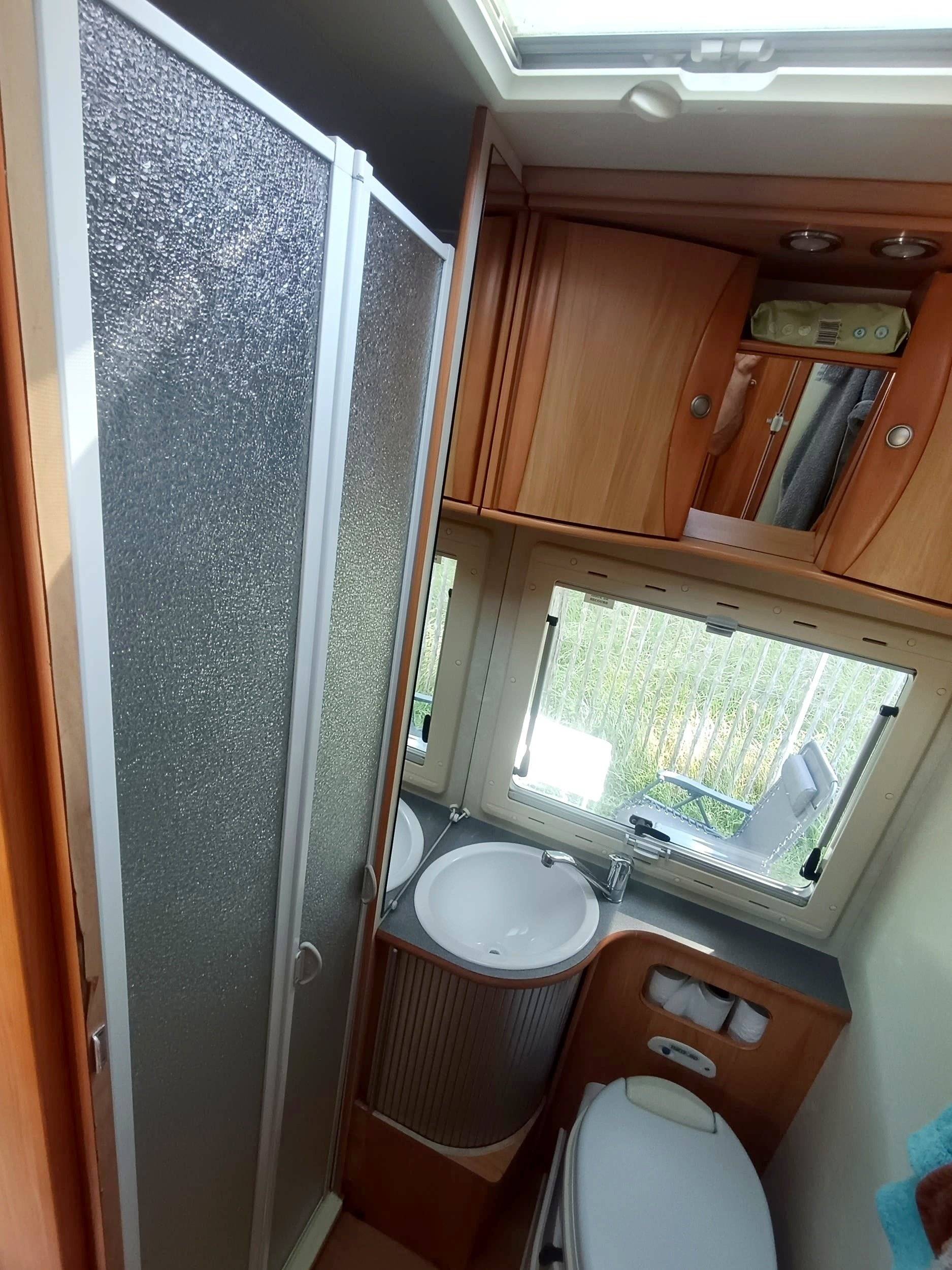 Adria coral sp 680