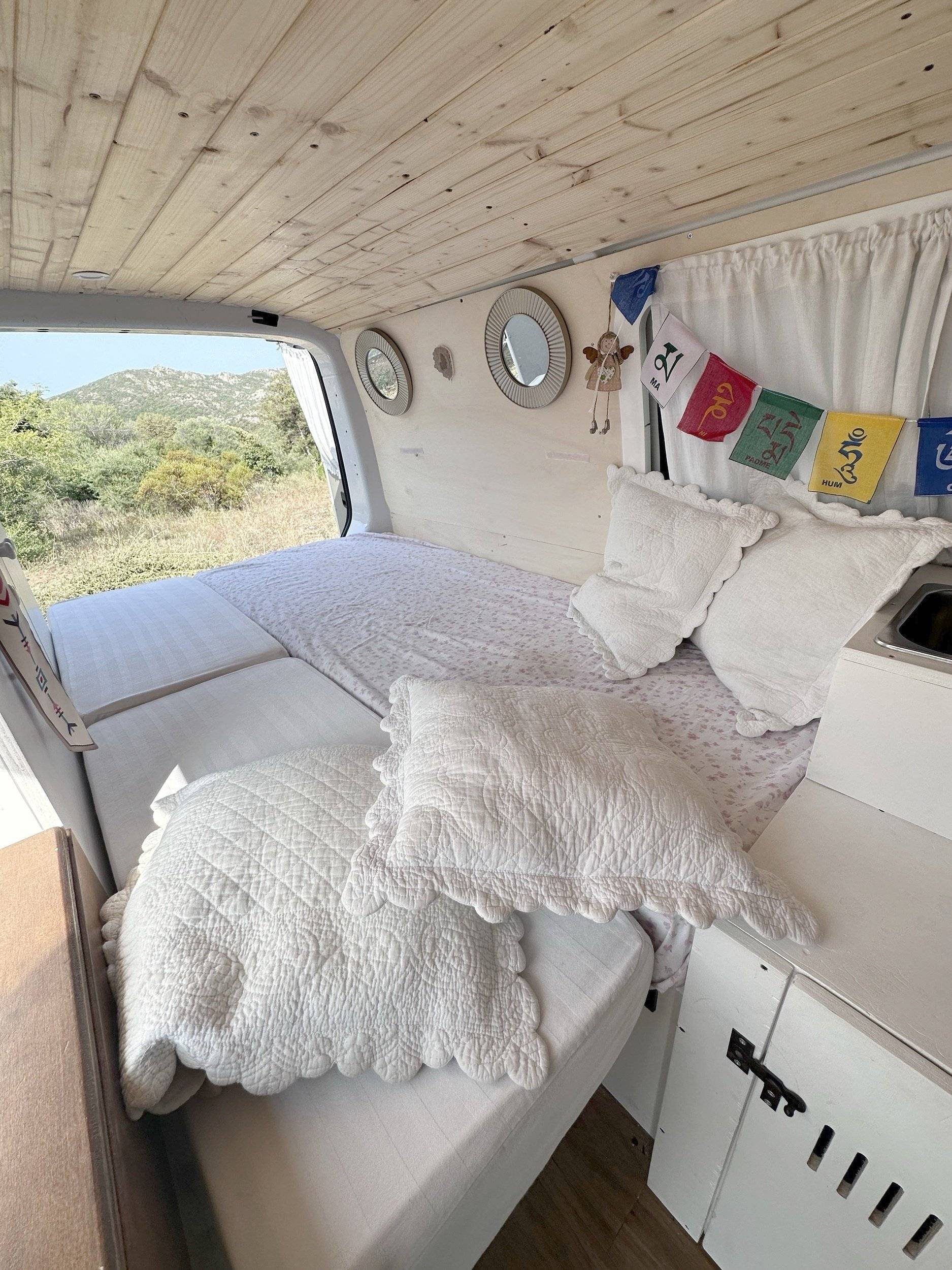 caracas T6 2 l 102 ch