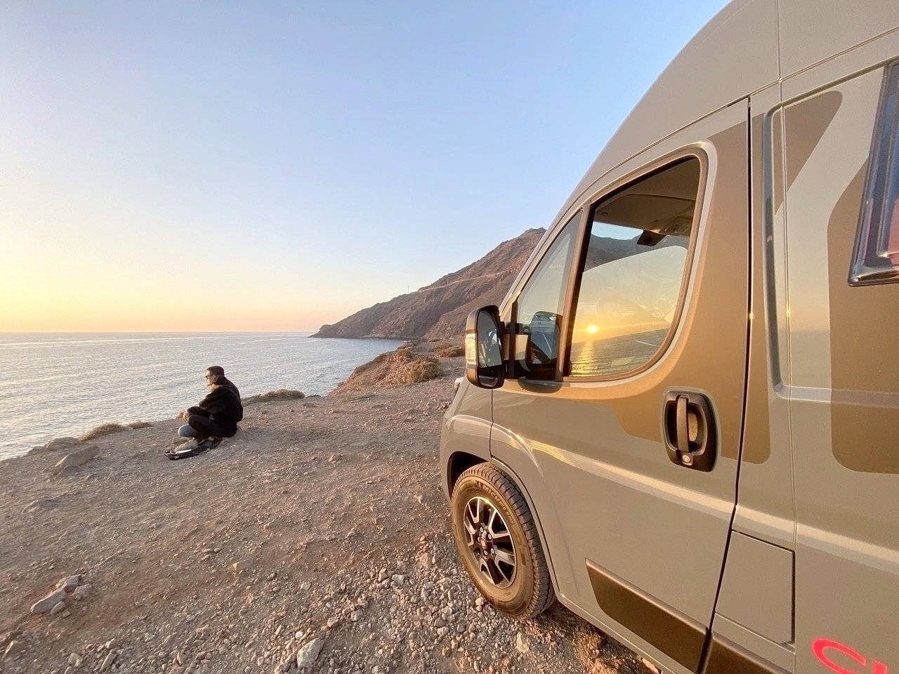 Sunlight Sunlight Cliff Adventure