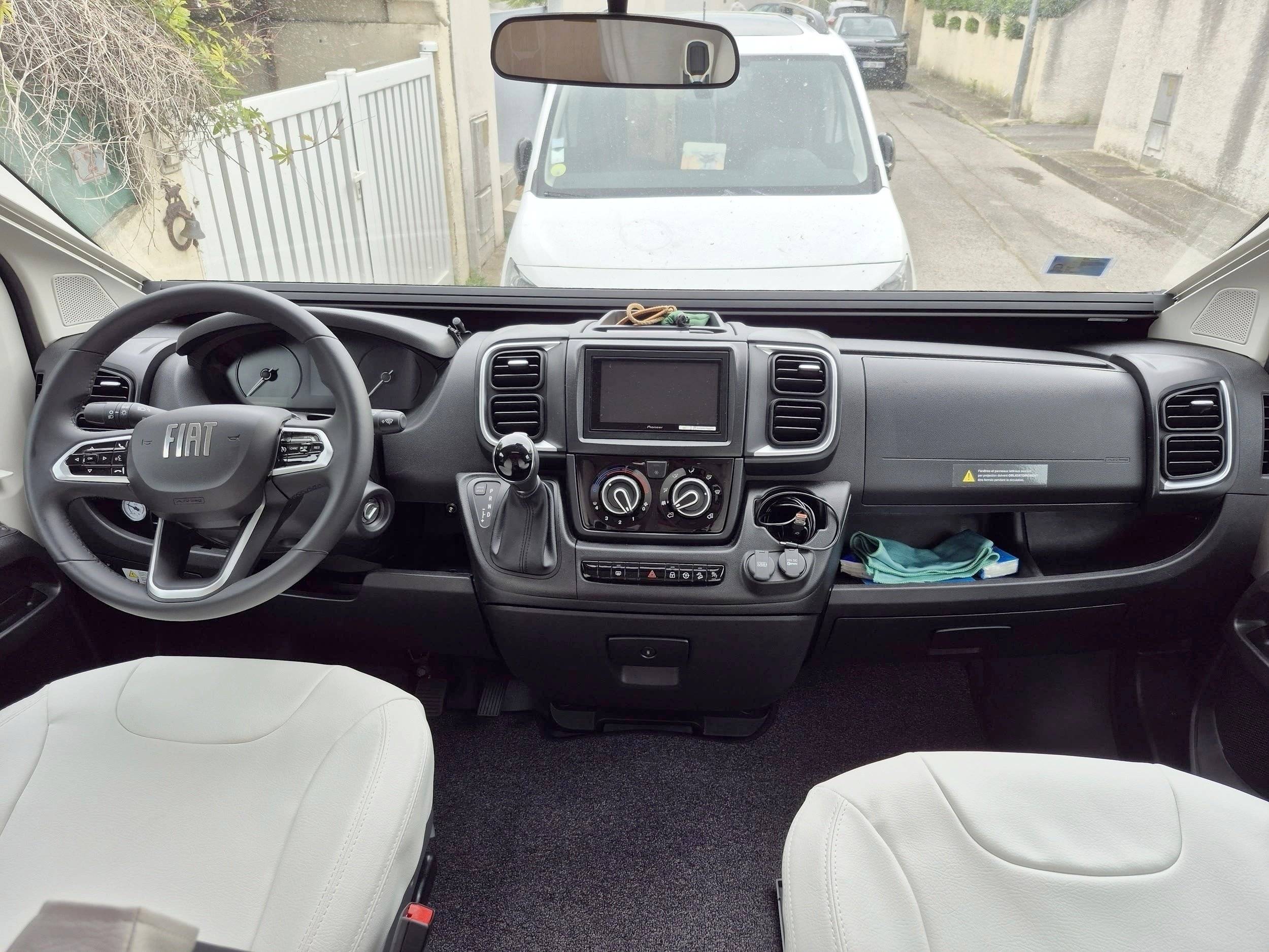 Pilote P740 C Essentiel