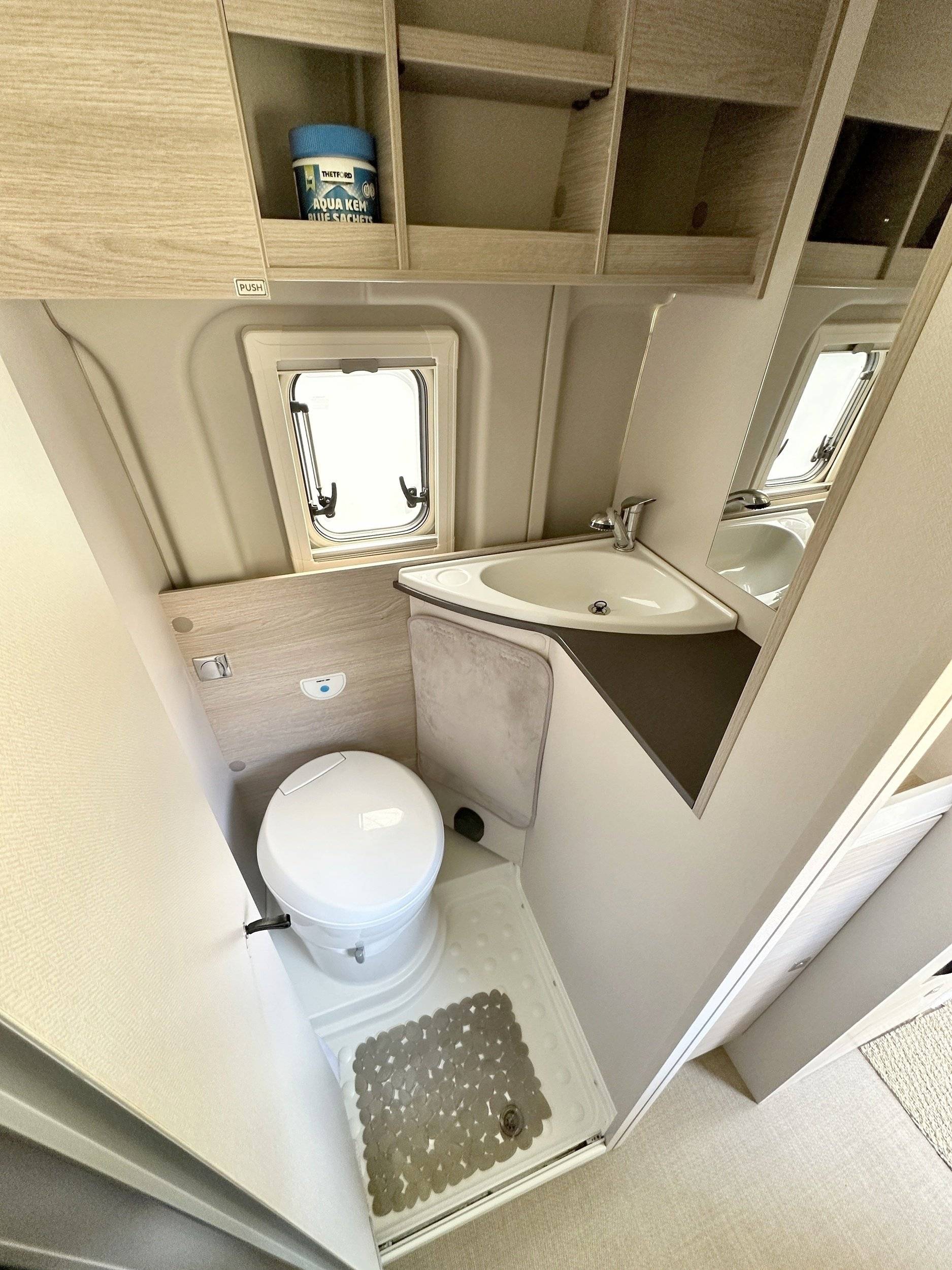 Bürstner Campeo C600