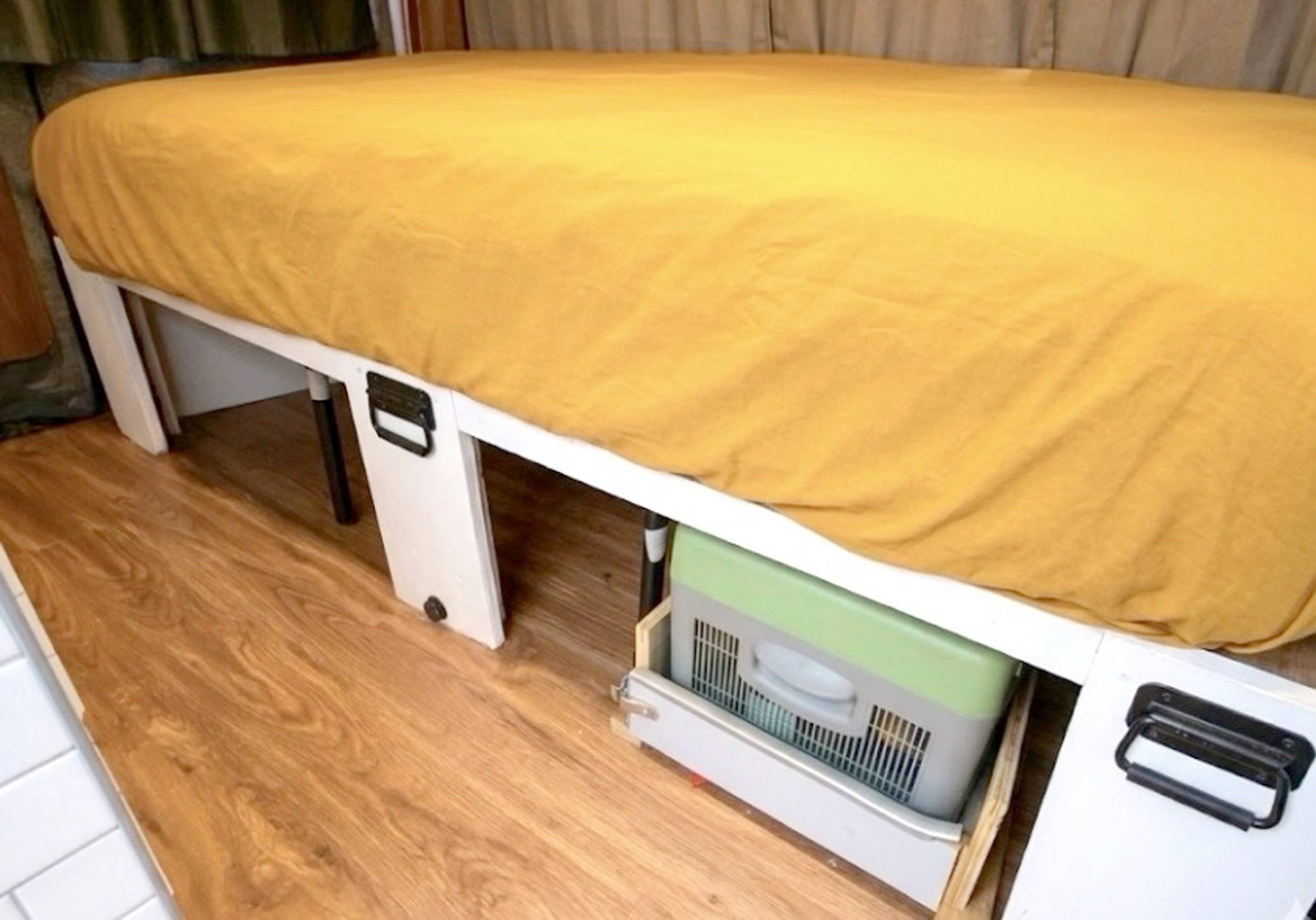 Renault Camper