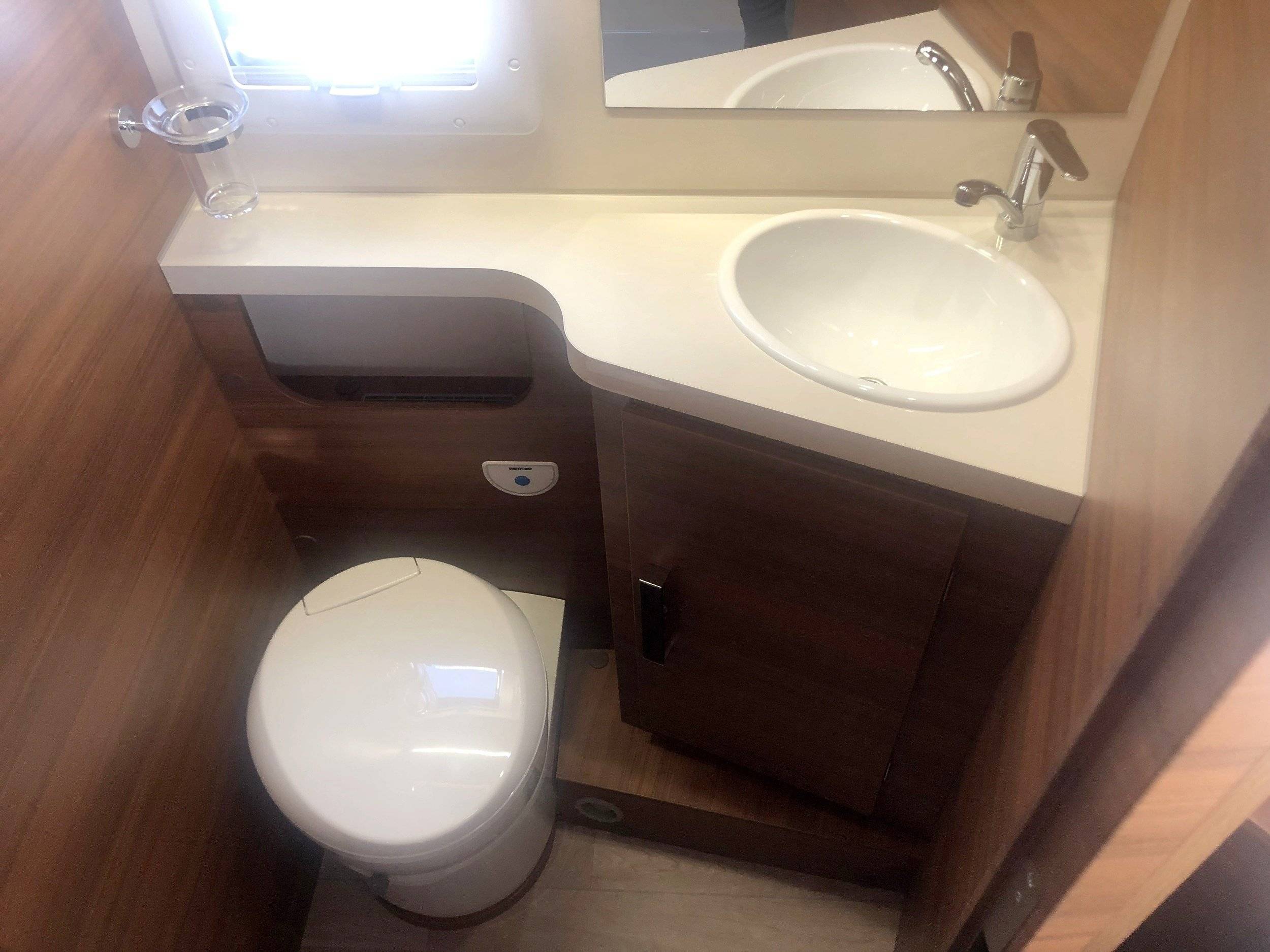 Elnagh Elnagh  Baron