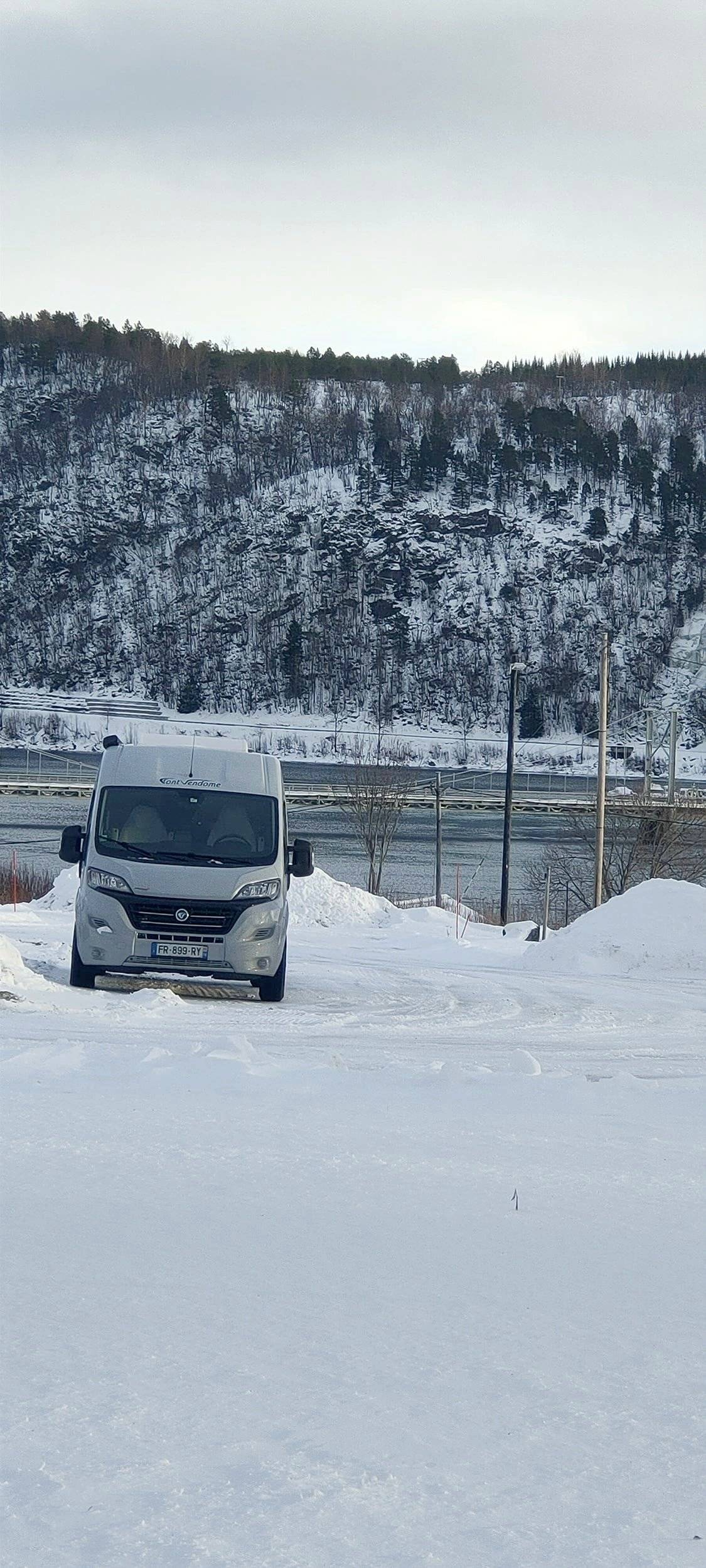 Font Vendôme Séjour Terra Van