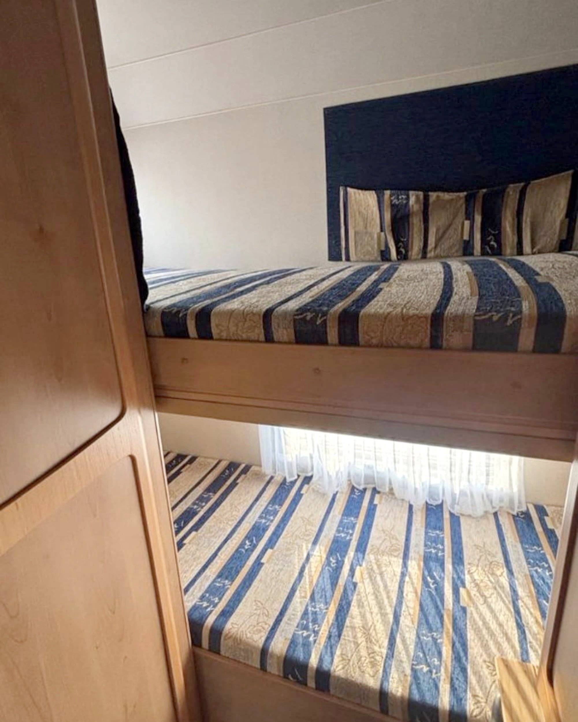 Plazas en cama Fiat McLouis - Yescapa